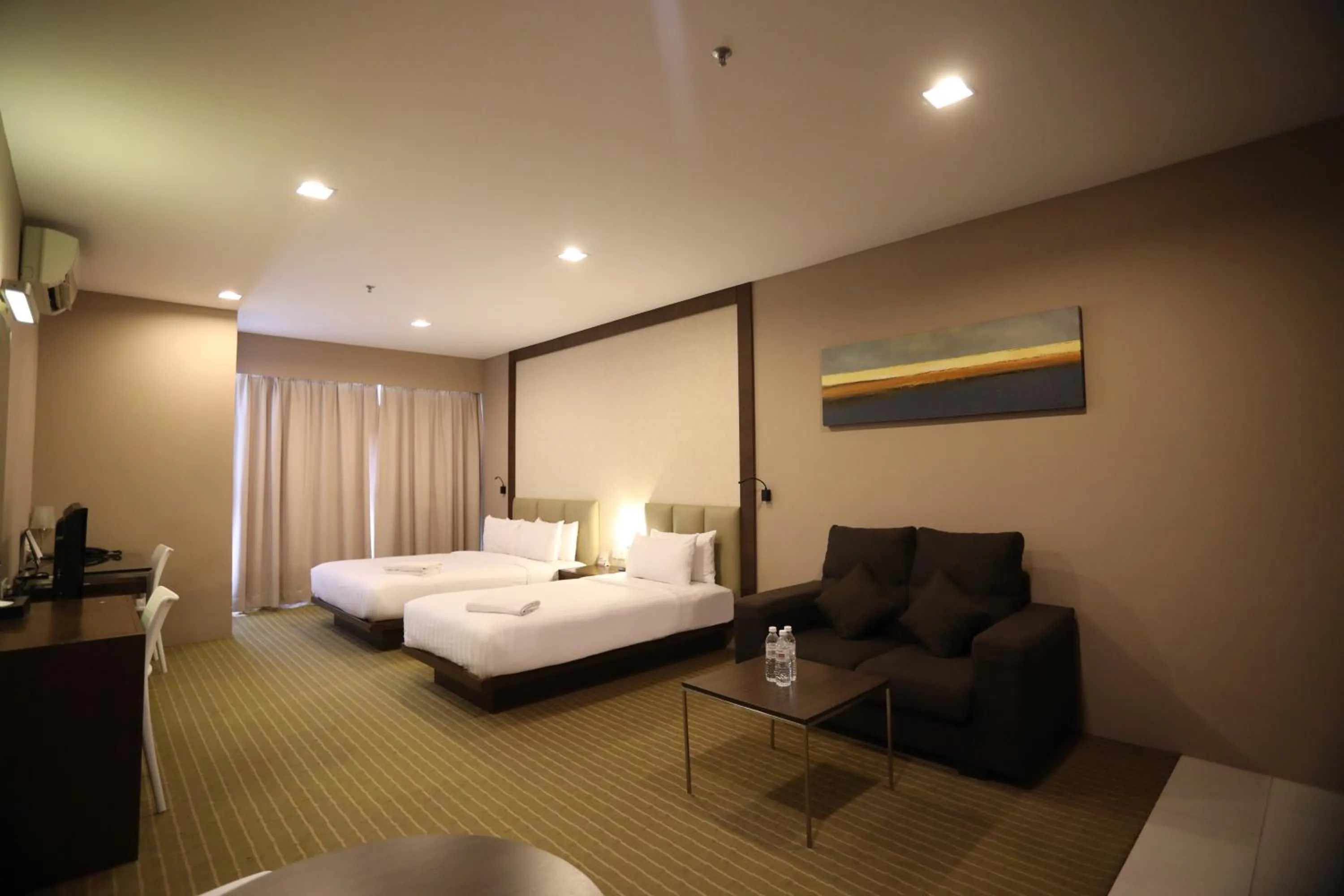 Photo of the whole room, Bed in Hotel Primera Suite Cyberjaya