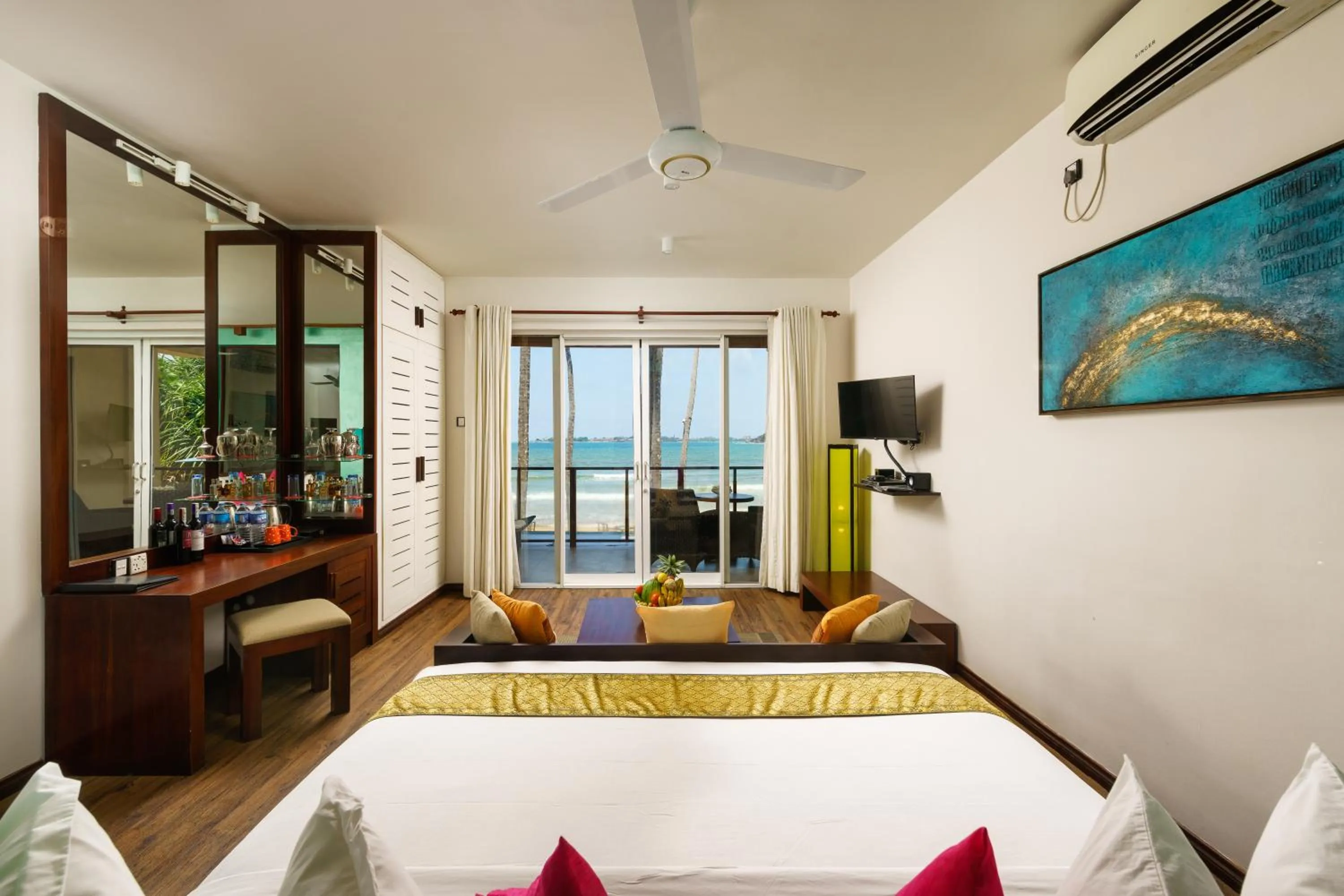 Bedroom in Cocobay Unawatuna