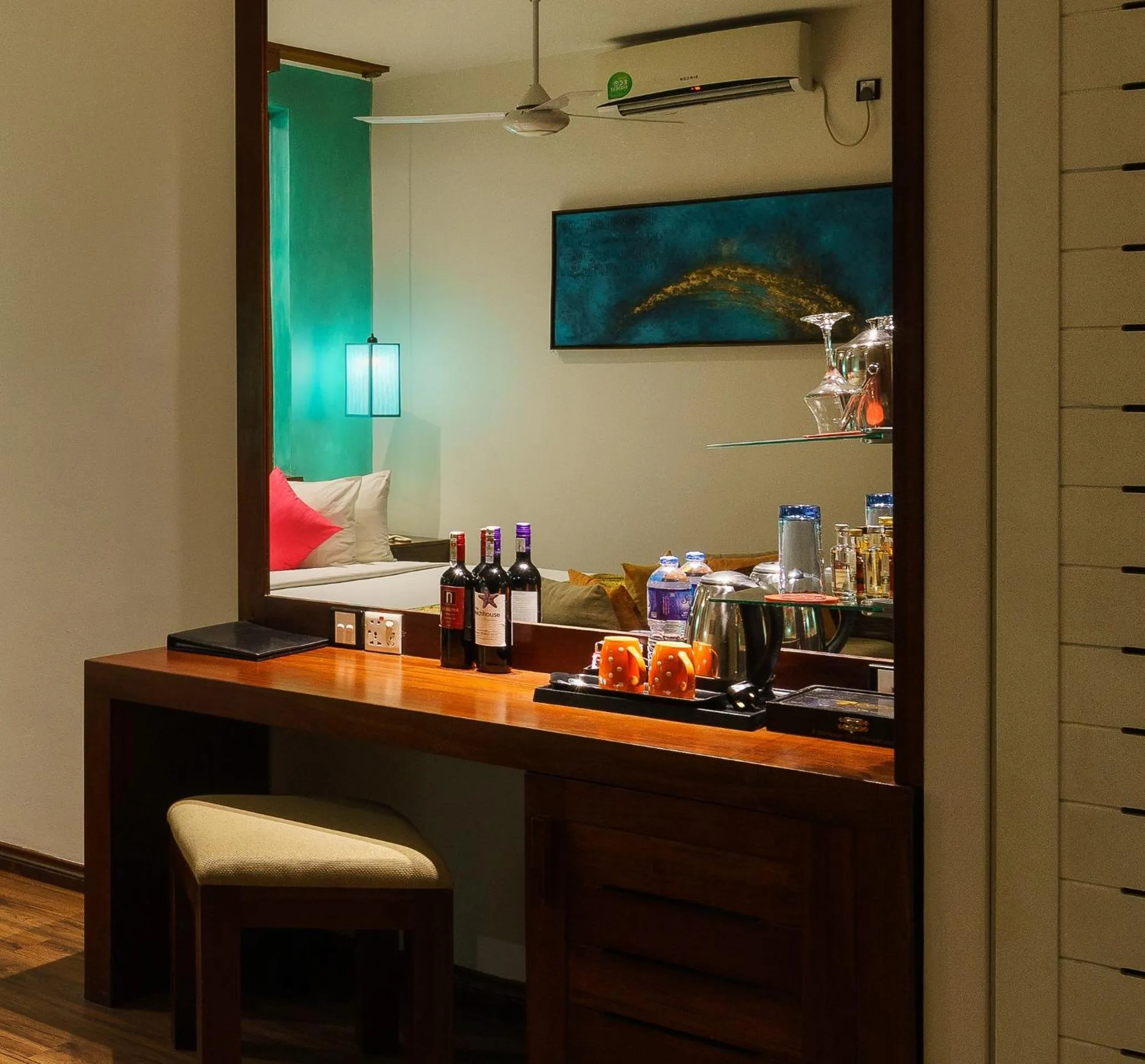 TV and multimedia in Cocobay Unawatuna