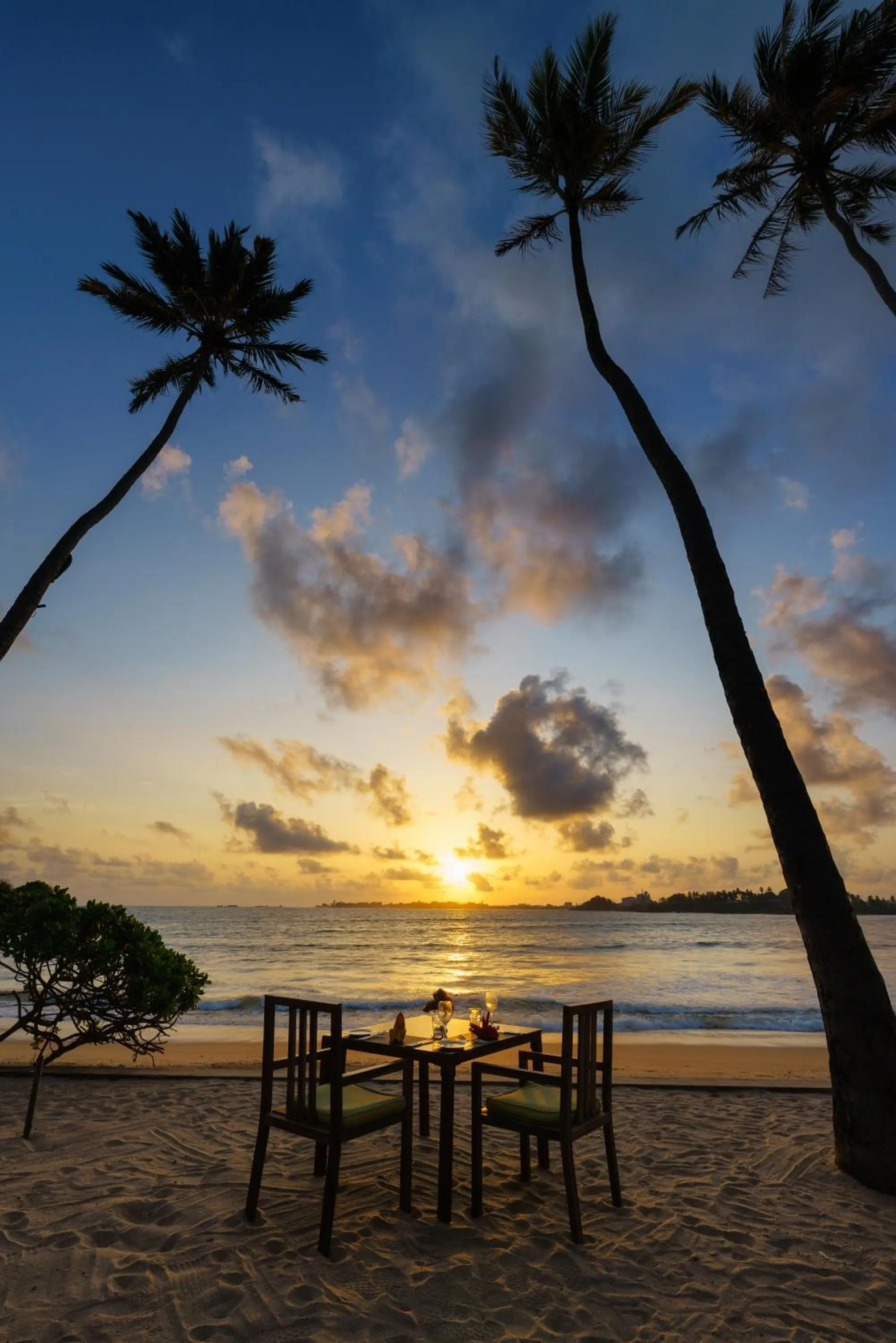 Sunset in Cocobay Unawatuna