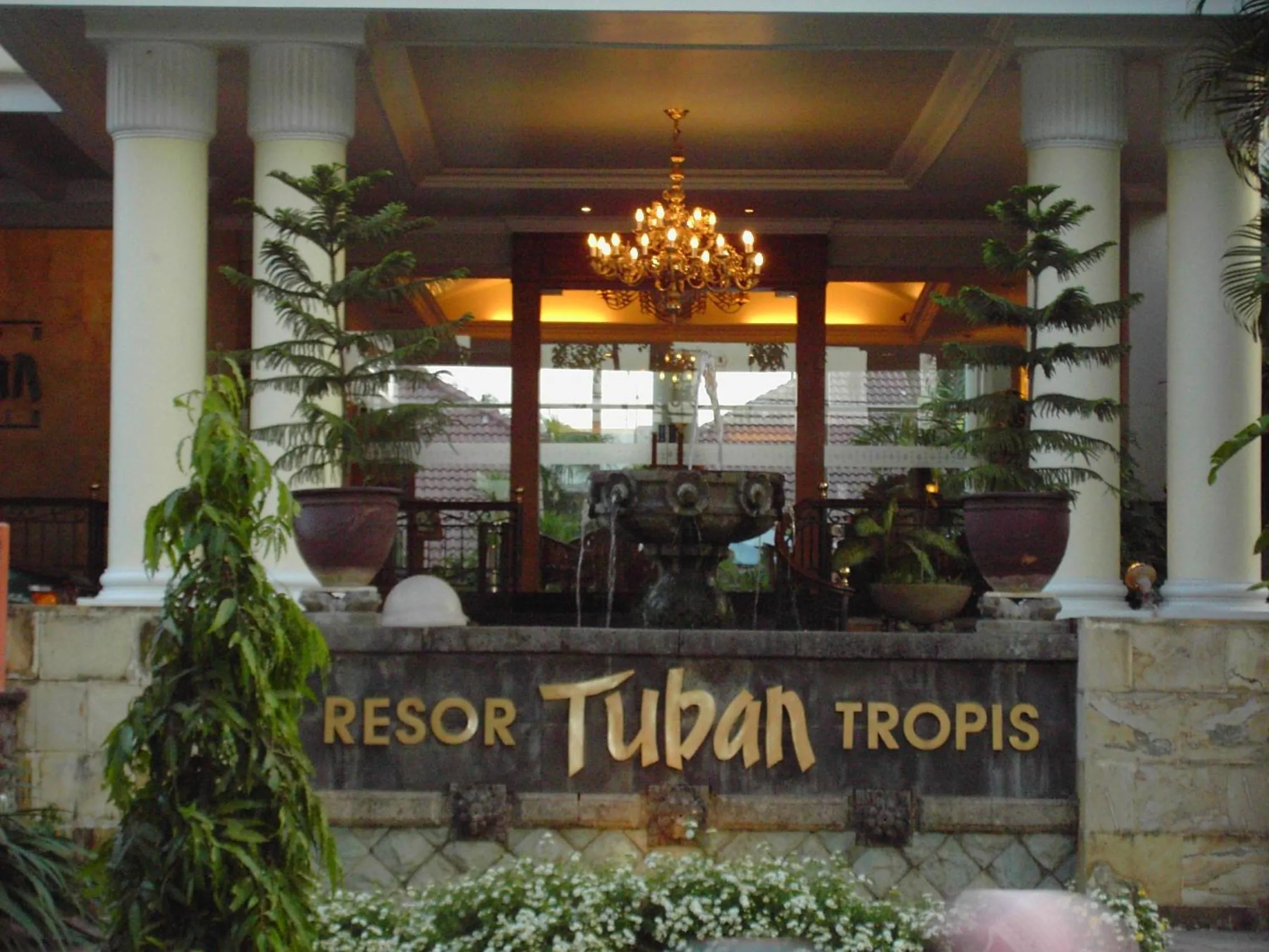 Facade/entrance in Resor Tuban Tropis