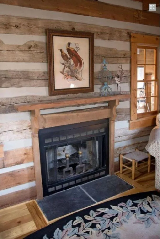 Living room in River Bluff Farm Bed and Breakfast