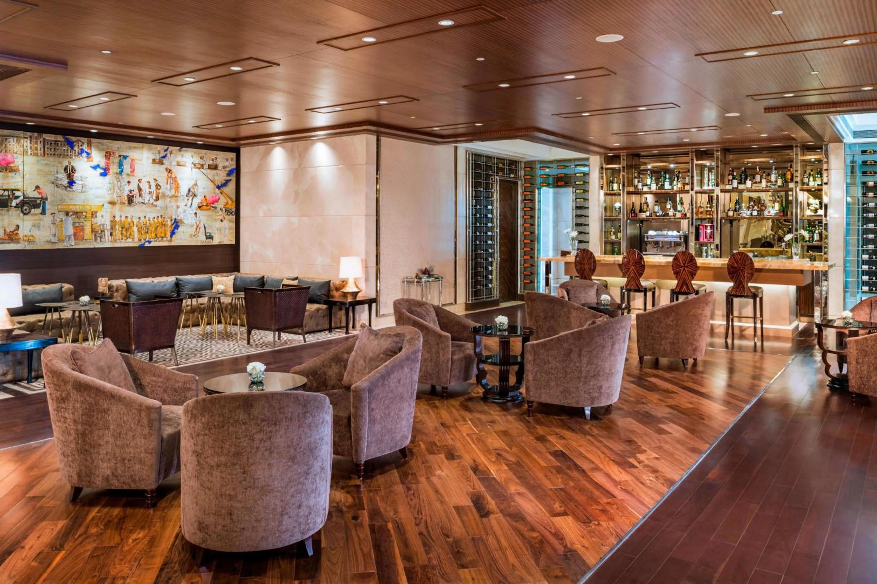 Lounge or bar in The St. Regis Mumbai