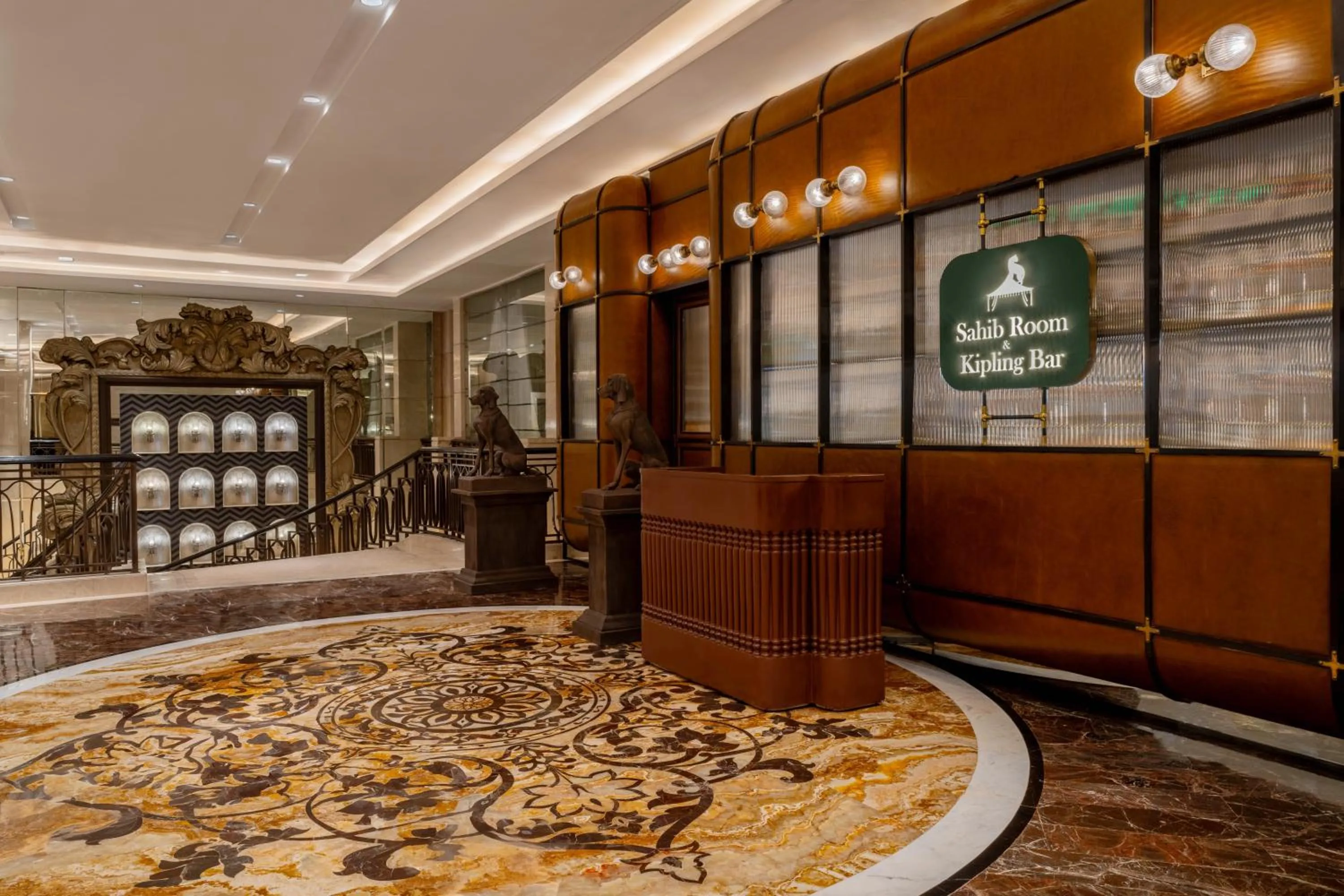 Restaurant/places to eat in The St. Regis Mumbai