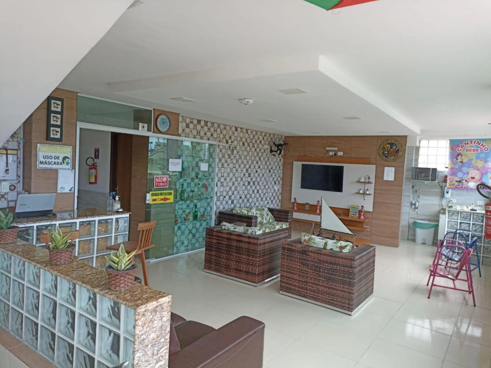 Lobby or reception in Suites Porto Frevo