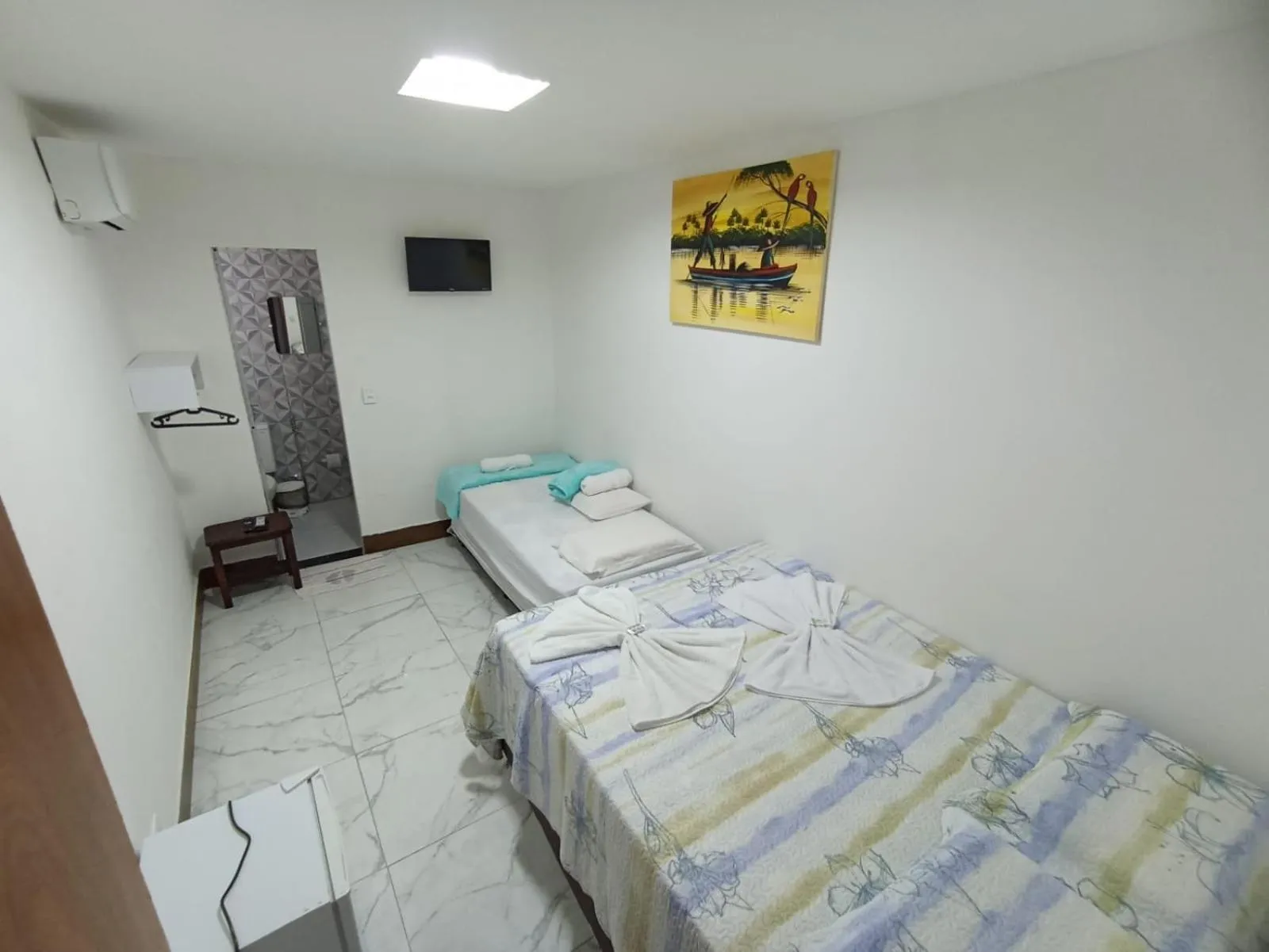 Photo of the whole room, Bed in Suites Porto Frevo