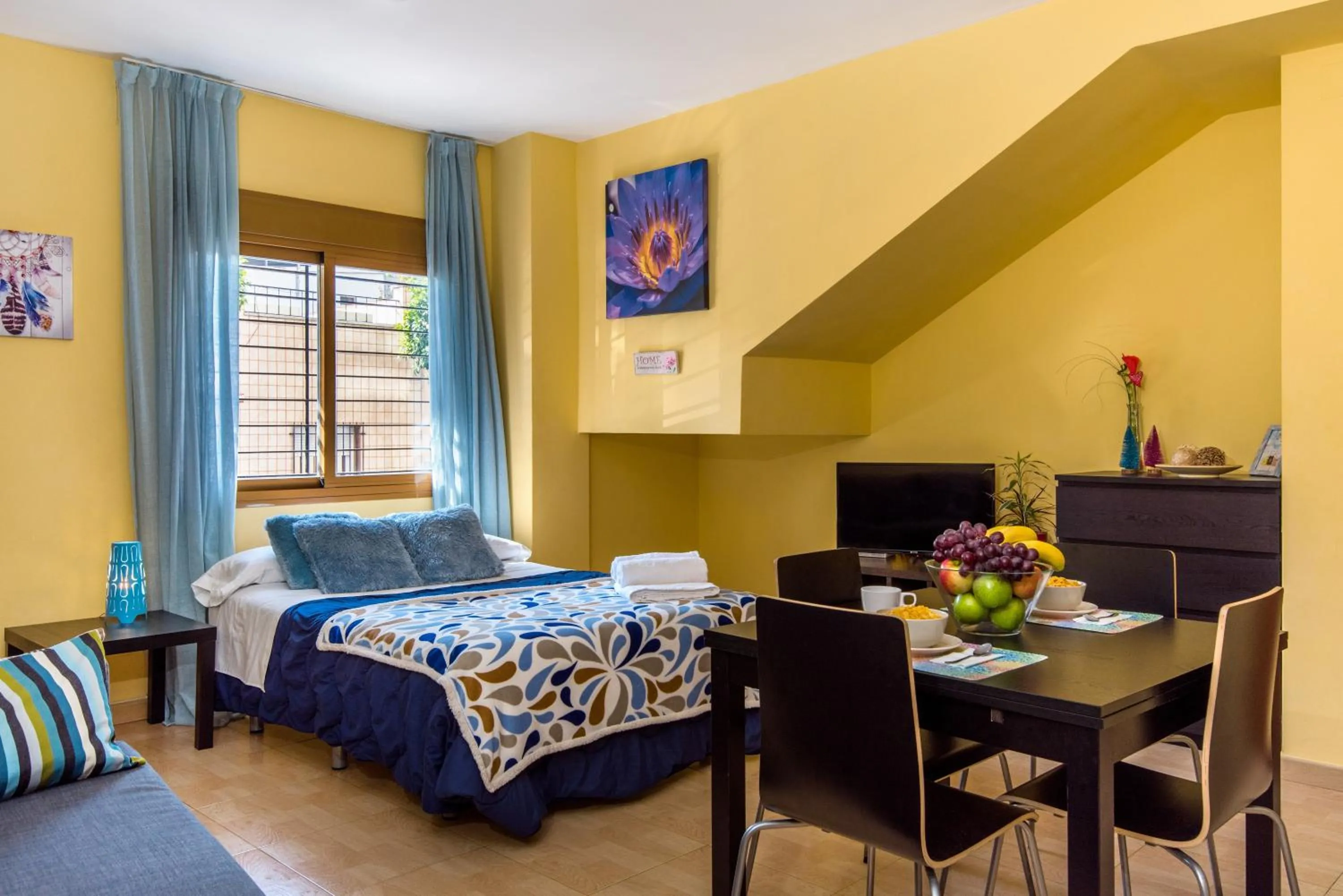 Living room, Bed in Estudio Malagasol