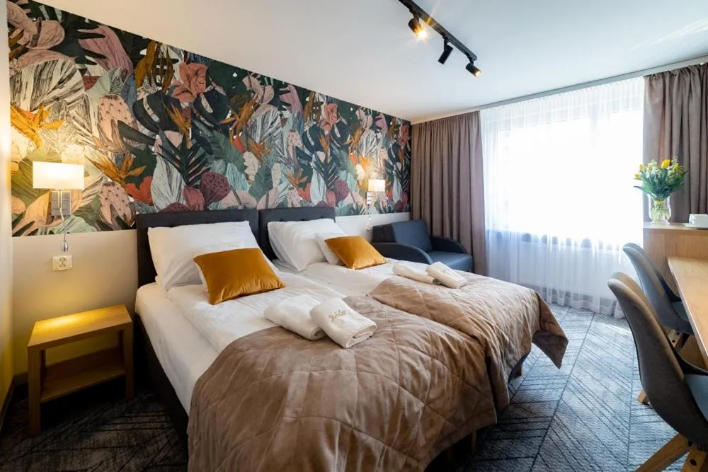 Bed in Hotel Jubilat