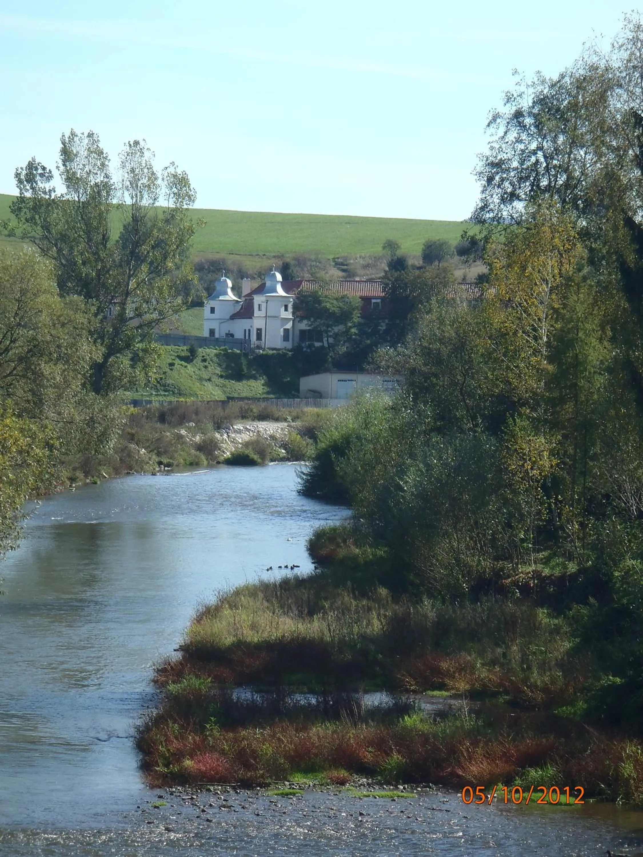 River view in Kaštieľ Biela Dáma a Čierny Rytier