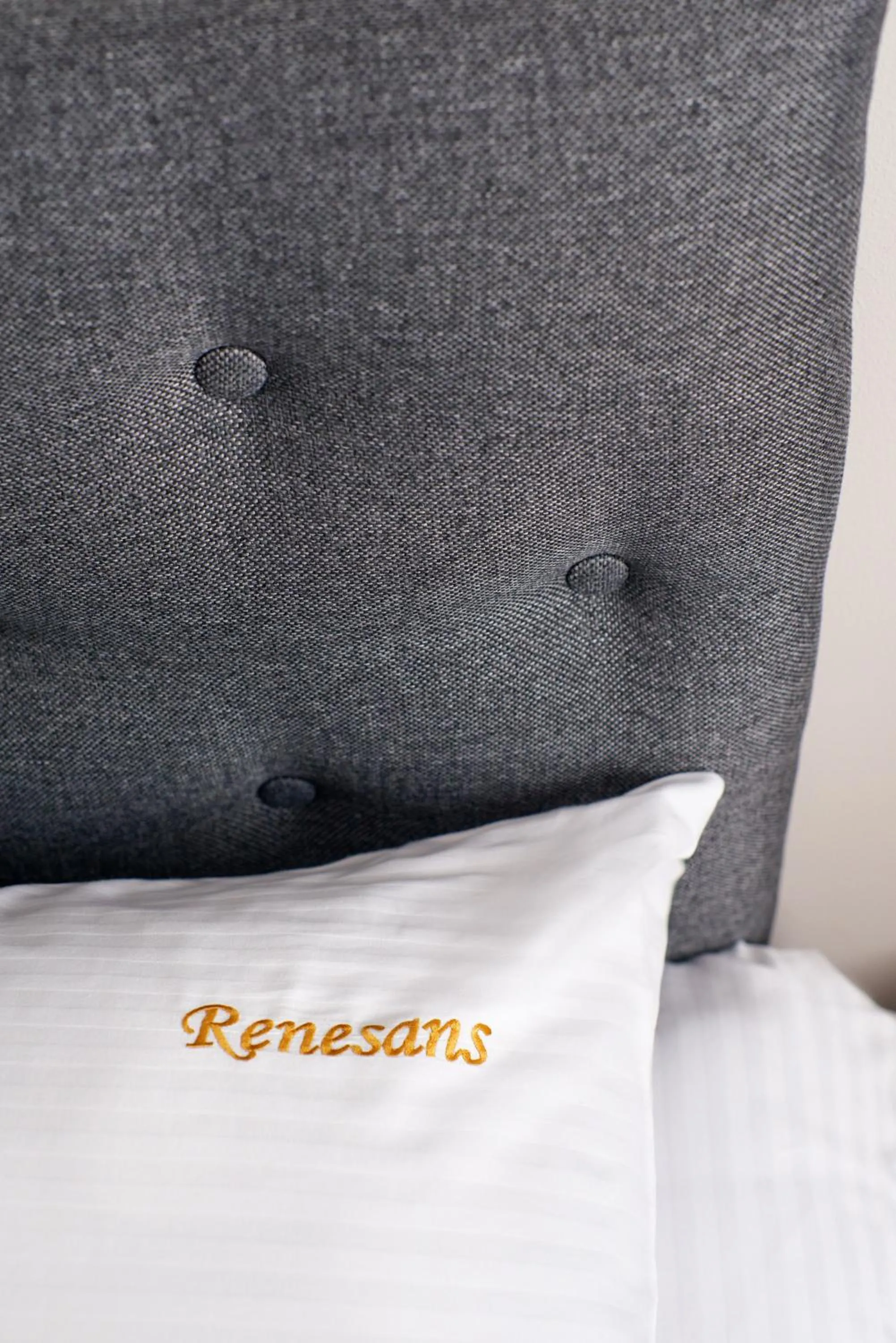 Bed in Hotel Renesans