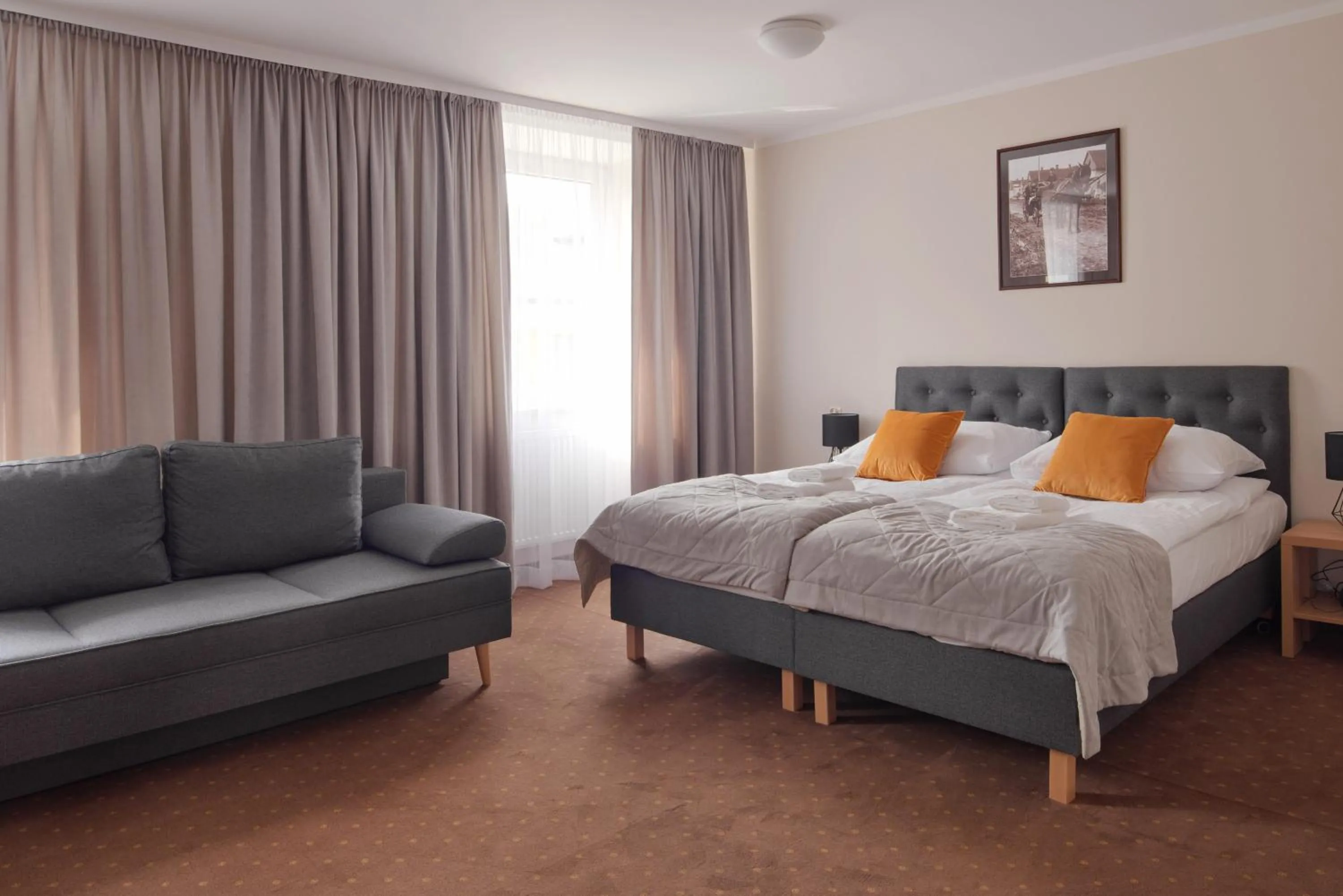 Bed in Hotel Renesans