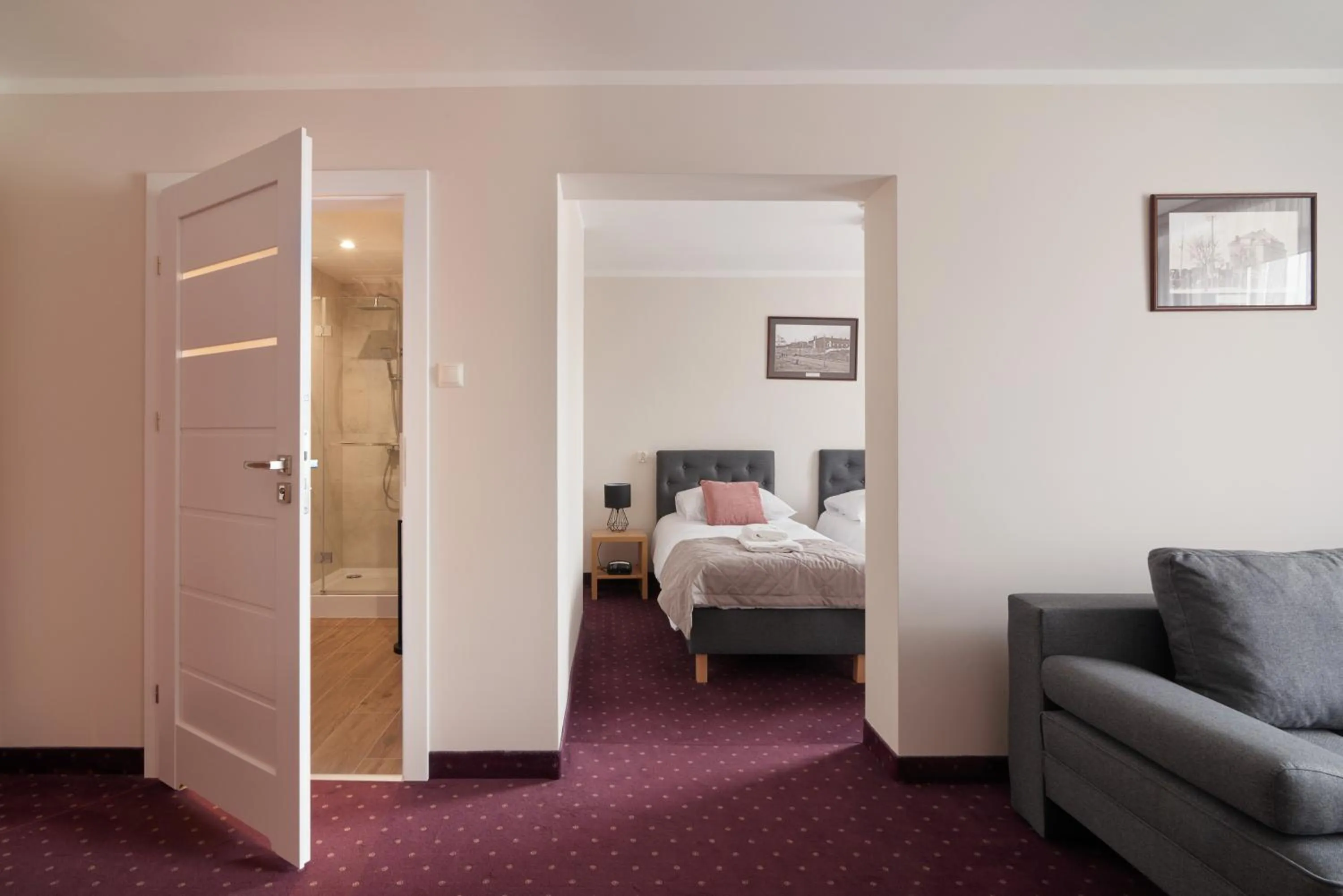 Bed in Hotel Renesans