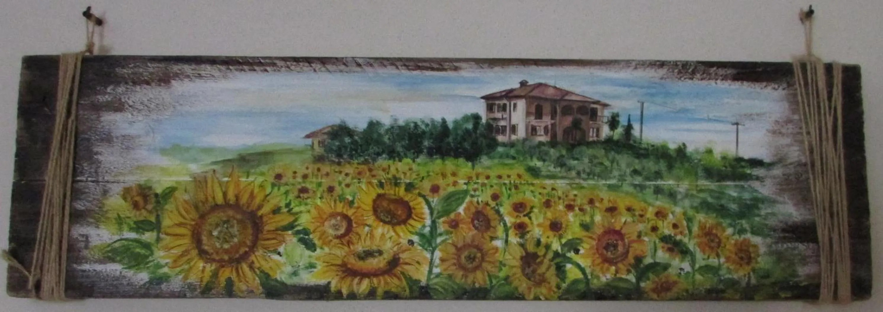 Decorative detail in B&B Il Girasole - Rooms & House in country - air conditioned - 1500 meters from historic center
