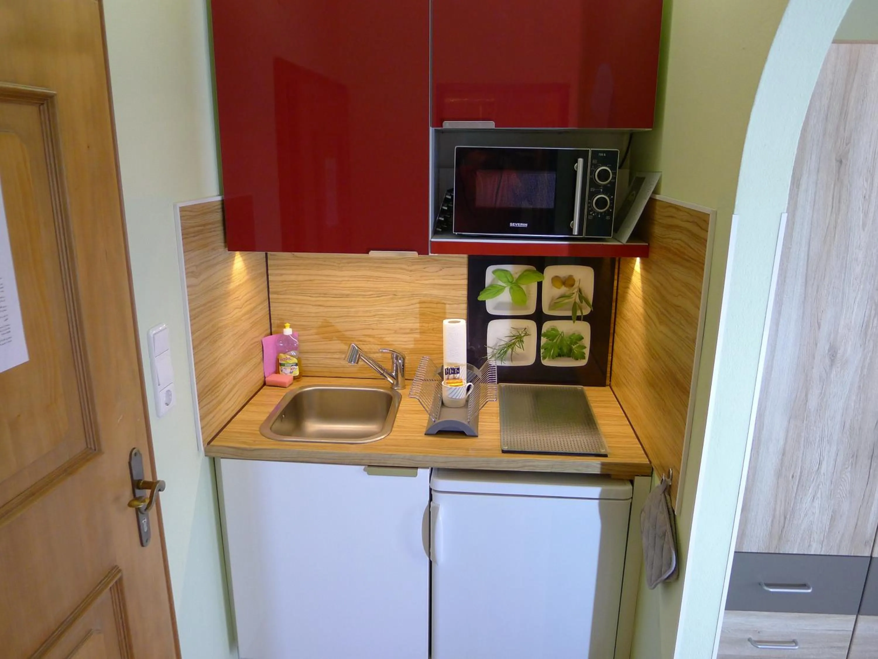 Coffee/tea facilities in Alpenappartement Claudia