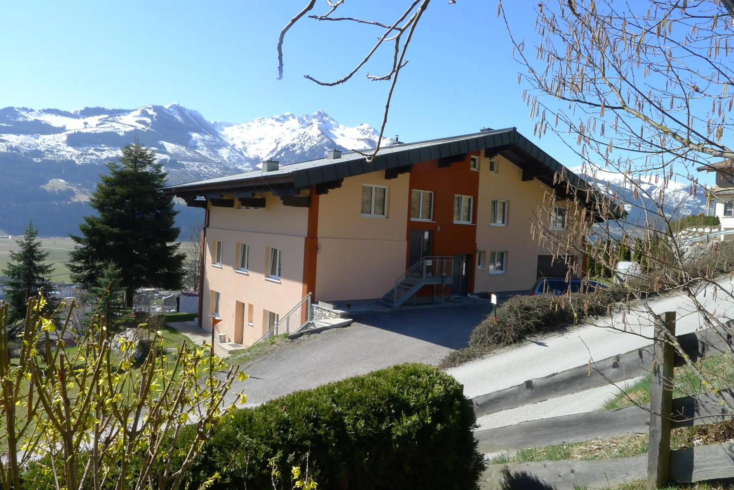 Facade/entrance in Alpenappartement Claudia