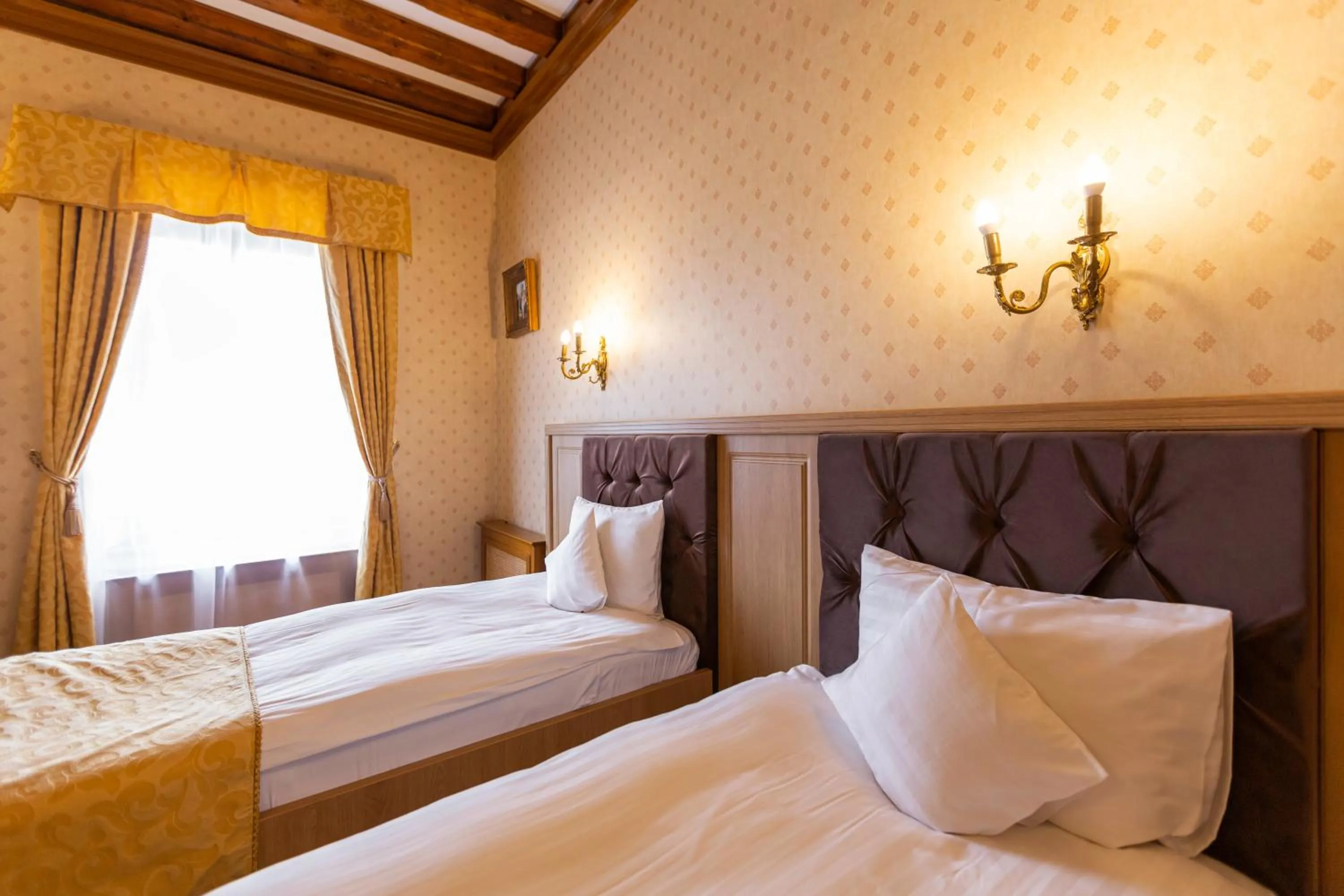 Bed in Hotel Am Ring