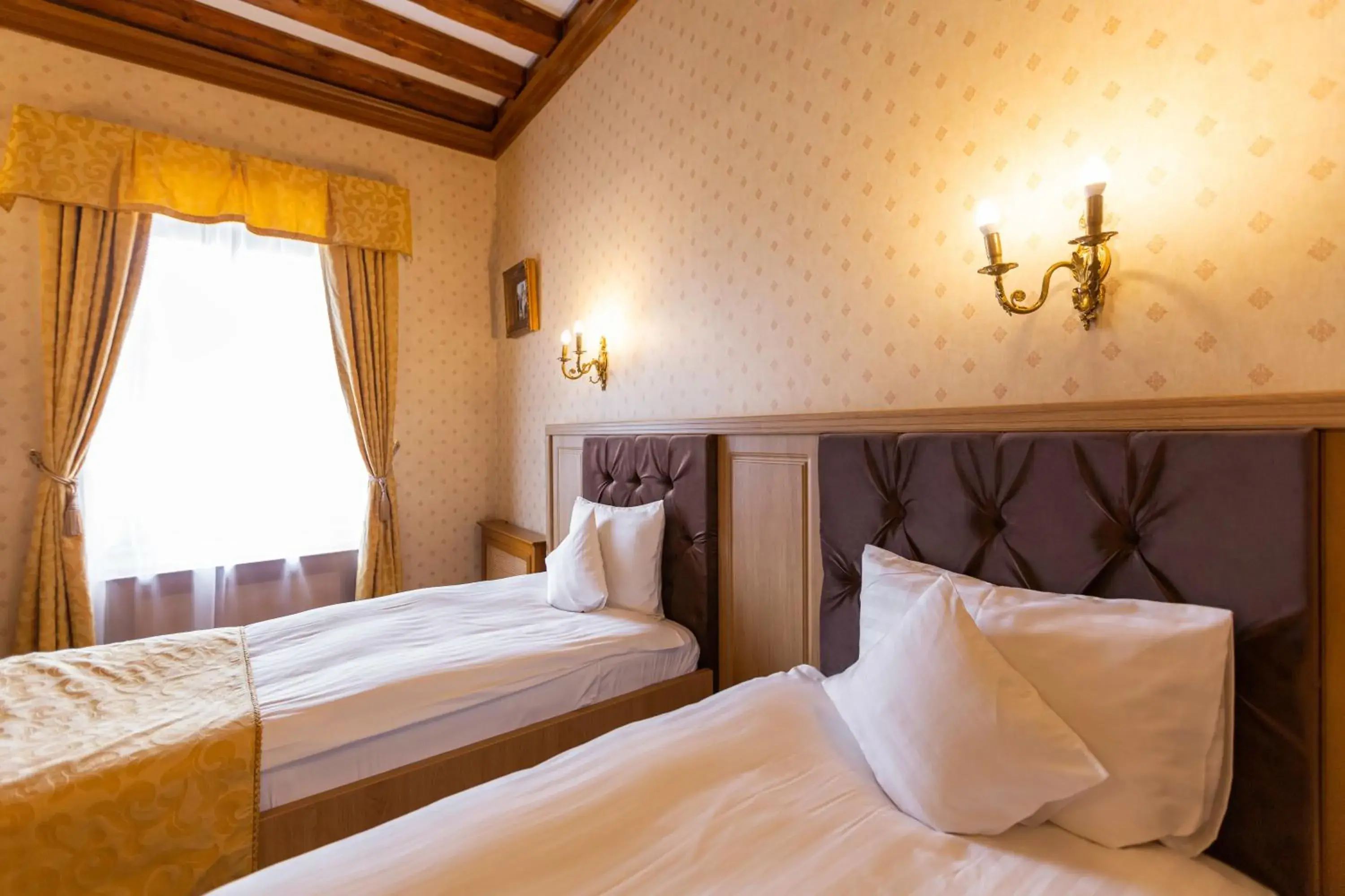 Twin Room in Hotel Am Ring Twin Room in Hotel Am Ring