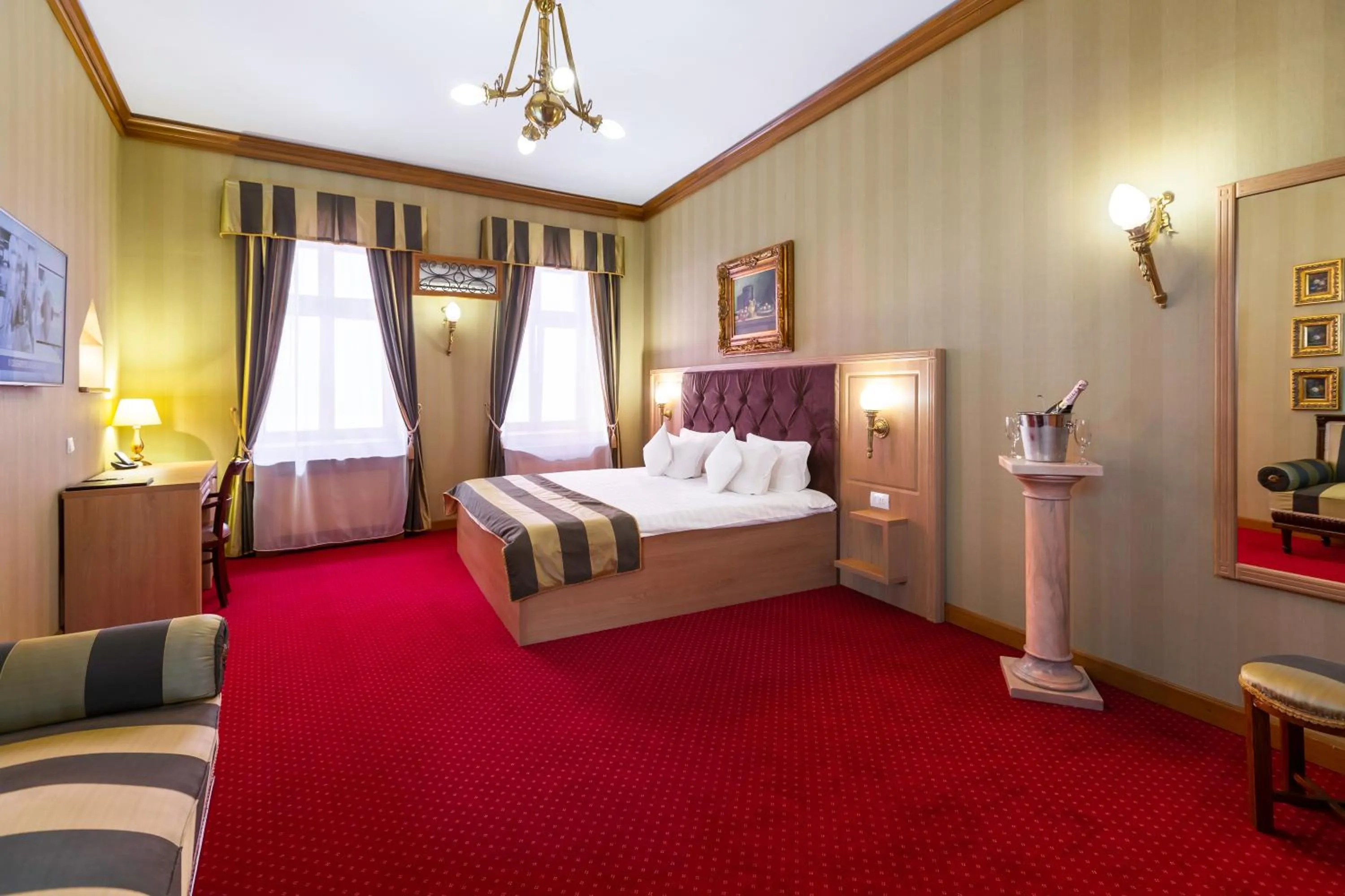 Bed in Hotel Am Ring