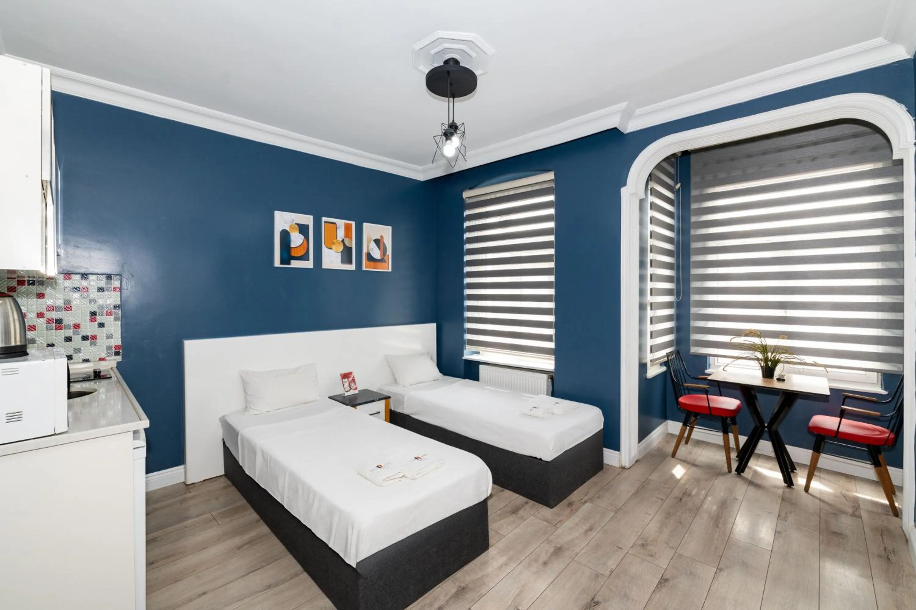 Bedroom, Bed in Taxim Trend Suites