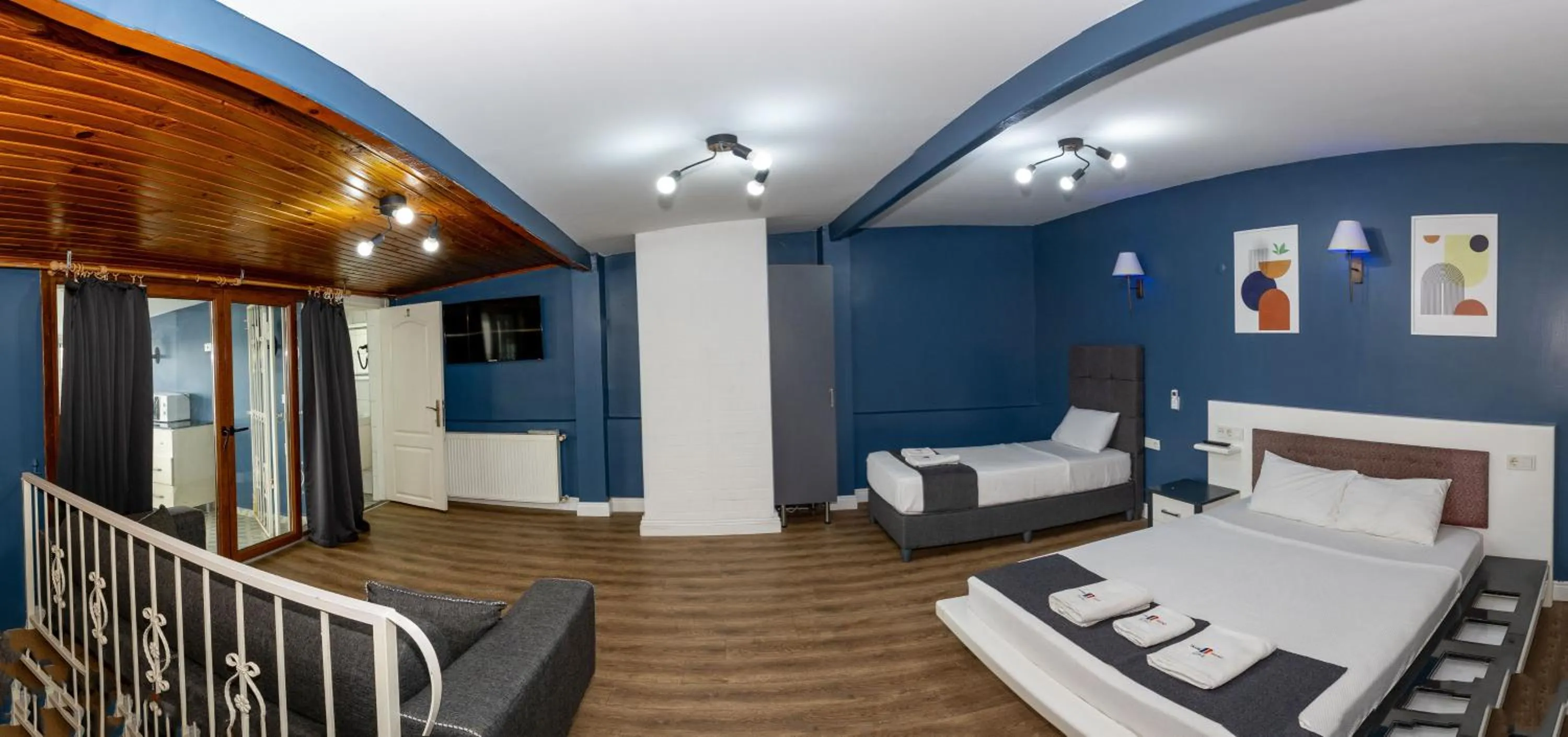 TV and multimedia, Bed in Taxim Trend Suites