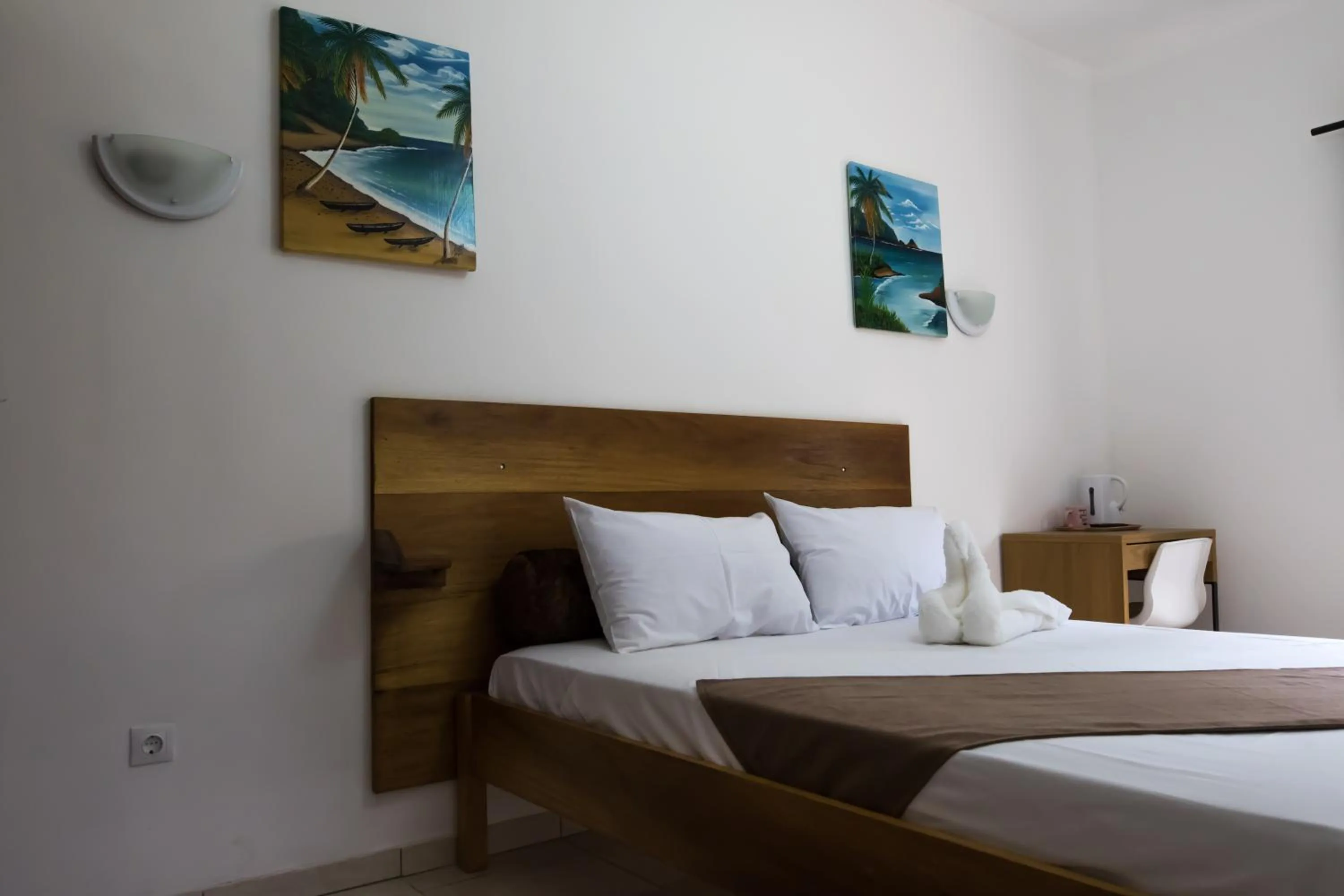 Bedroom, Bed in Paradise Agua Leve Residential