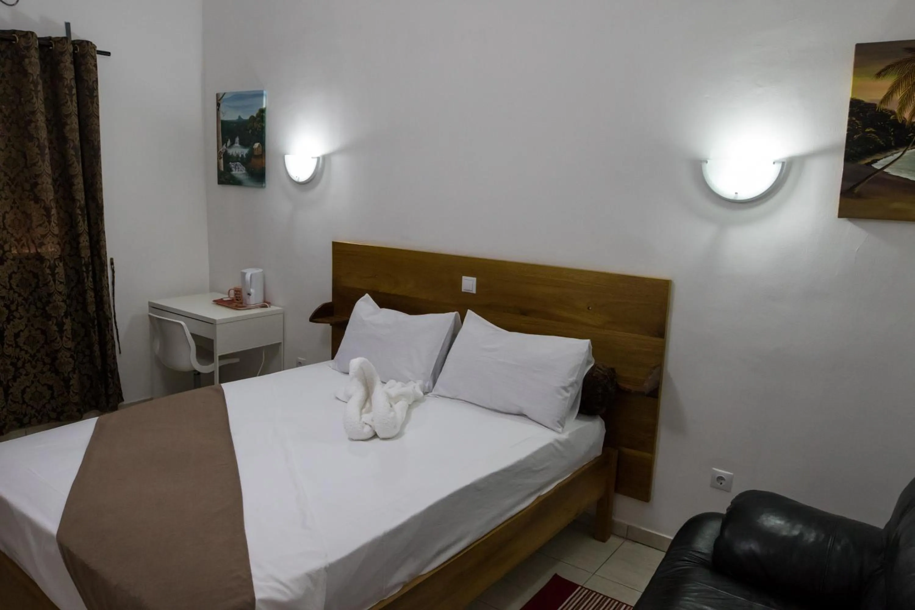 Bedroom, Bed in Paradise Agua Leve Residential