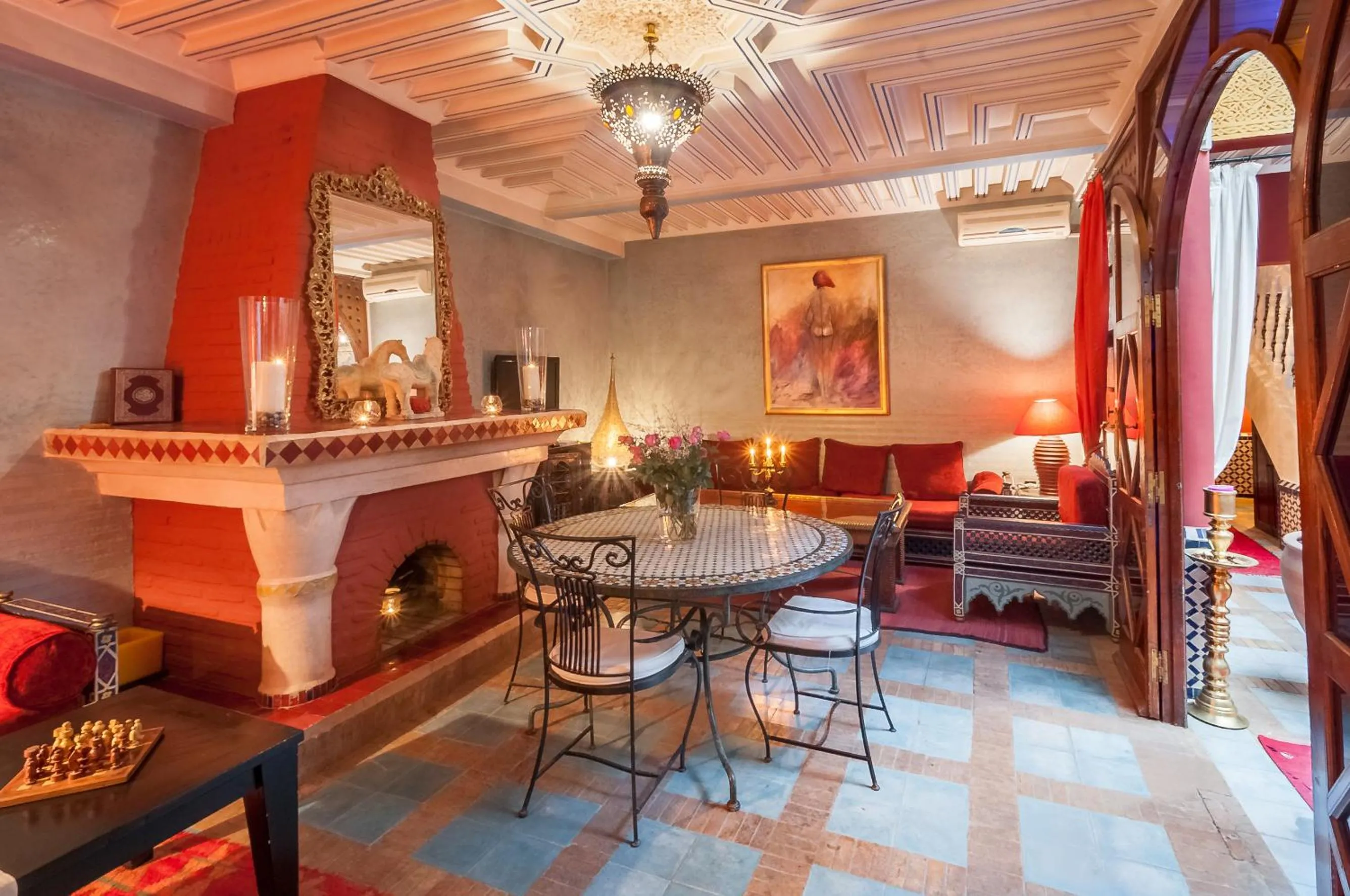 Restaurant/places to eat in Riad Eden