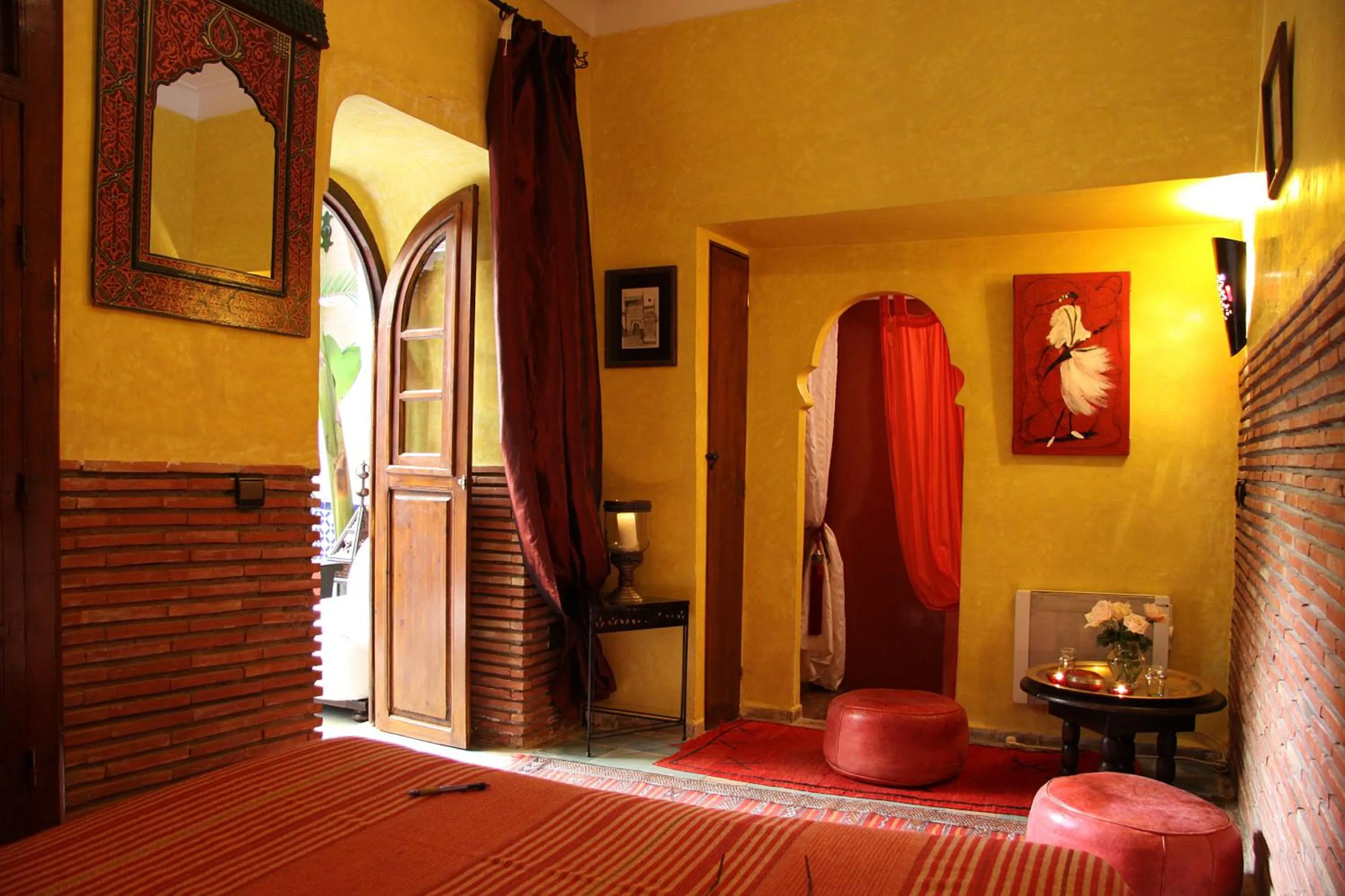 Photo of the whole room, Bed in Riad Eden