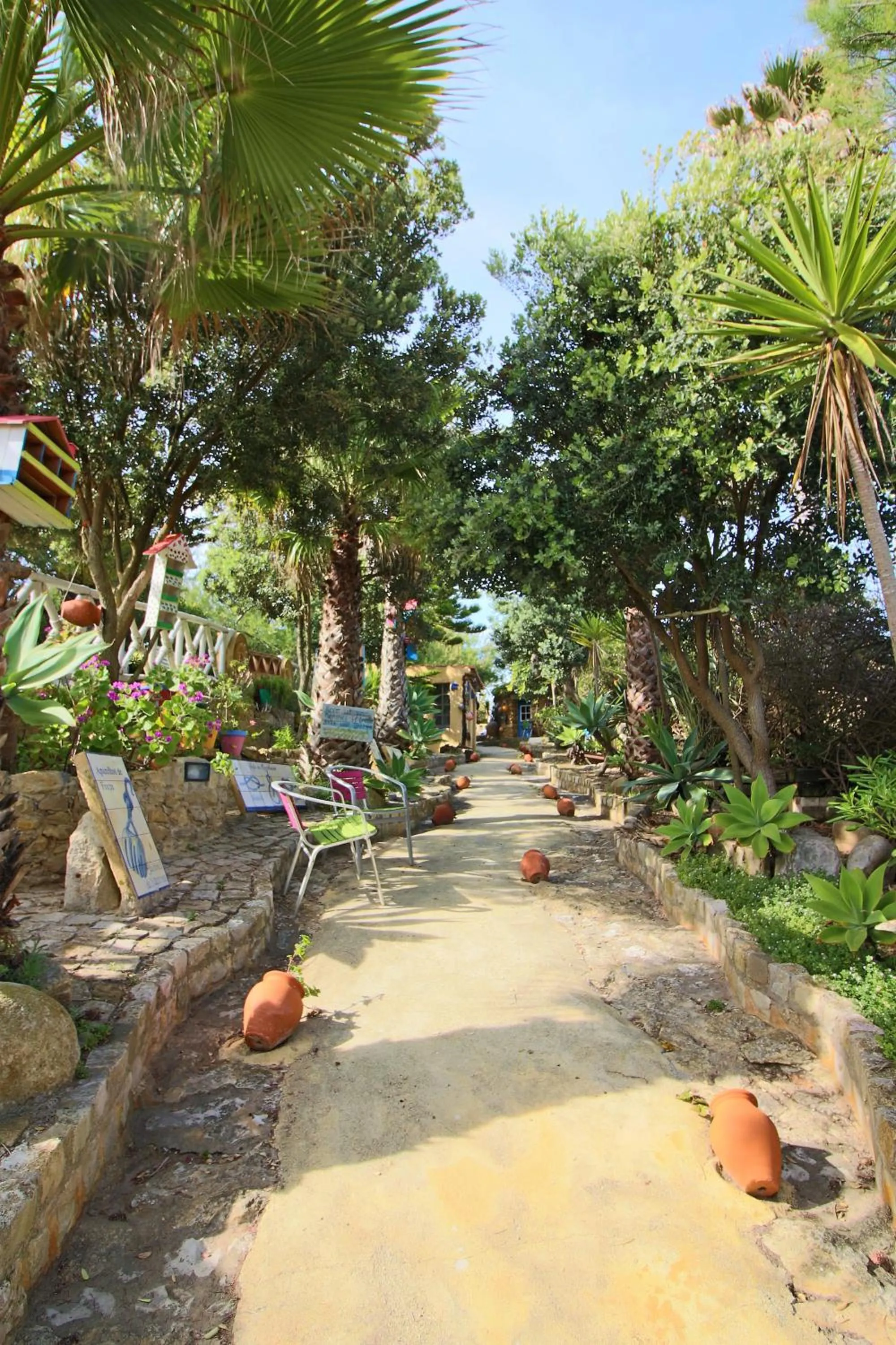 Garden in Villa Ana Margarida Beach