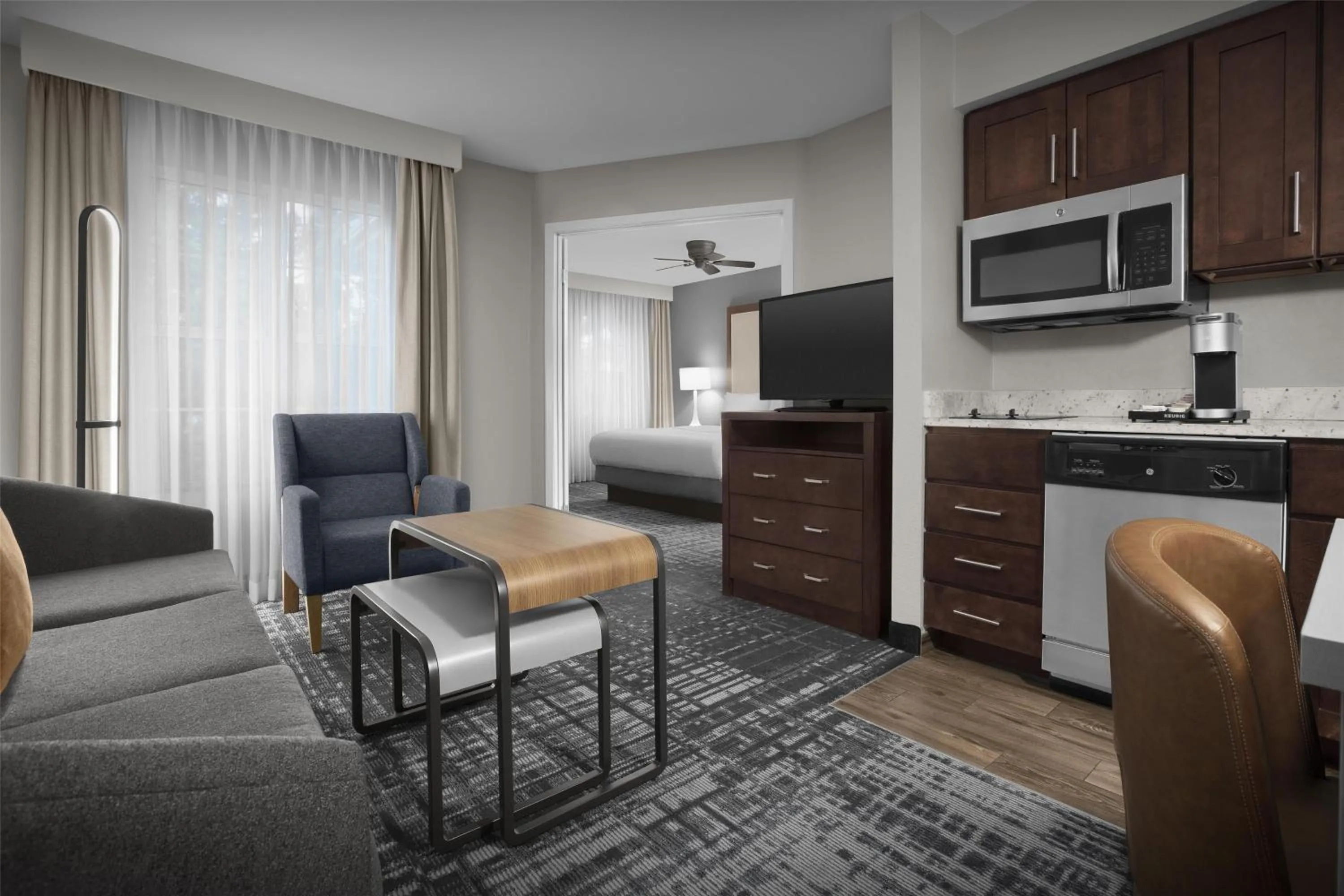 Kitchen or kitchenette in Homewood Suites by Hilton San Jose Airport-Silicon Valley