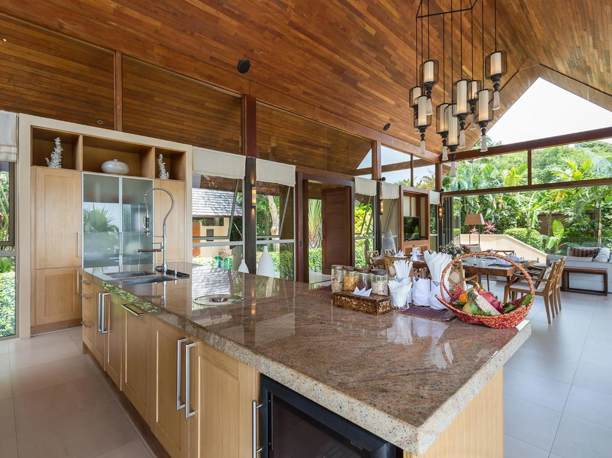 Kitchen or kitchenette in Panacea Retreat