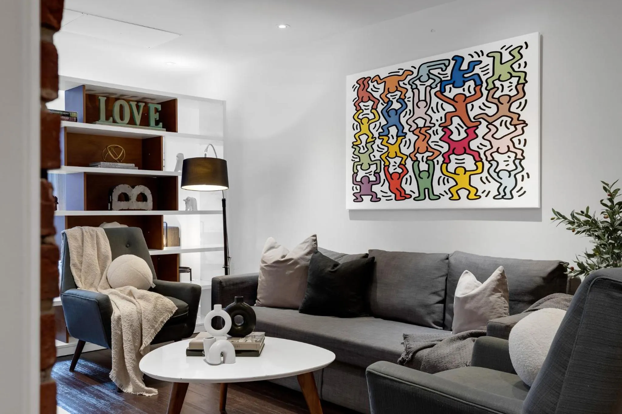 Living room in LiV MTL Soho