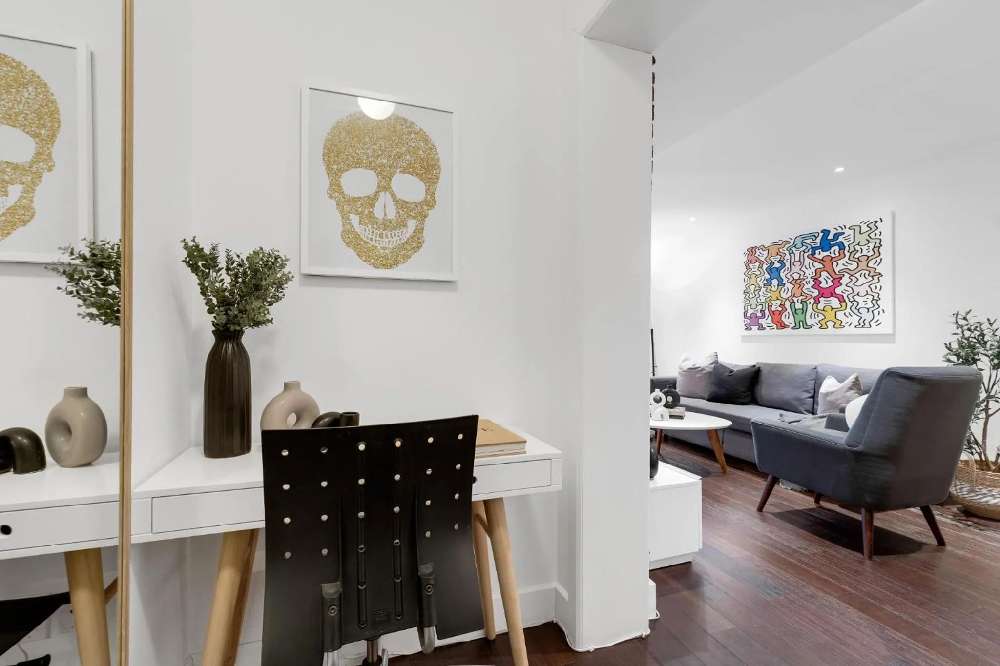 Living room in LiV MTL Soho