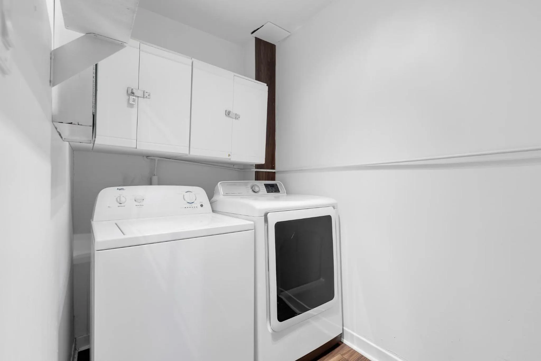 washing machine in LiV MTL Soho