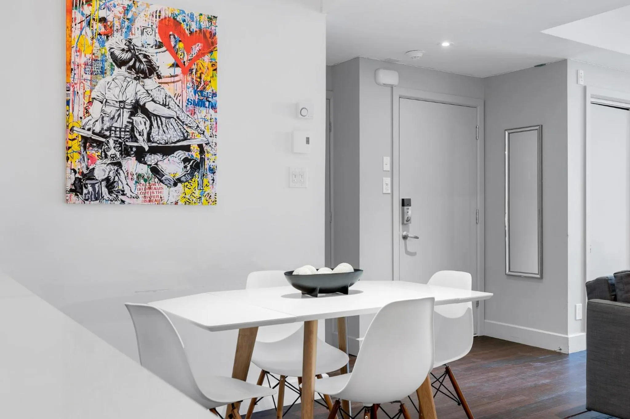 Living room in LiV MTL Soho