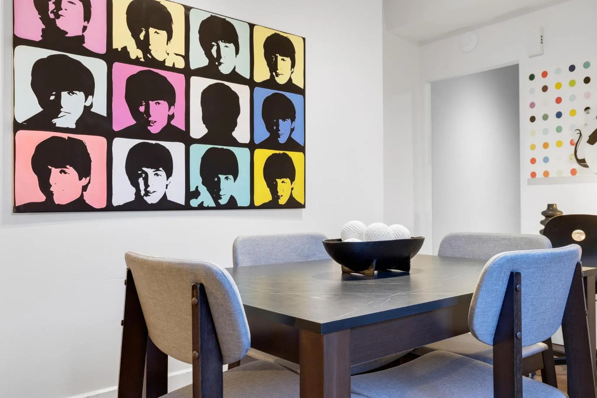 Living room in LiV MTL Soho