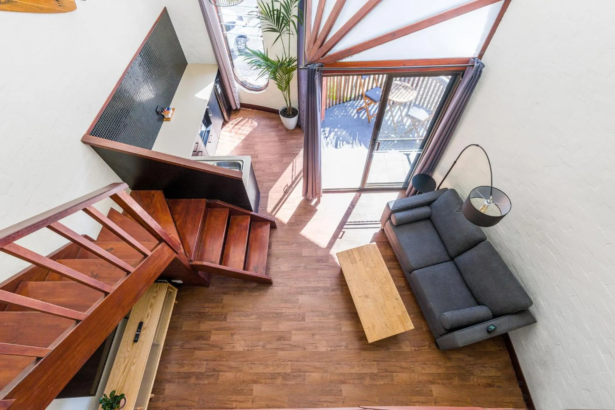 Living room in Aquarius Backpackers Resort