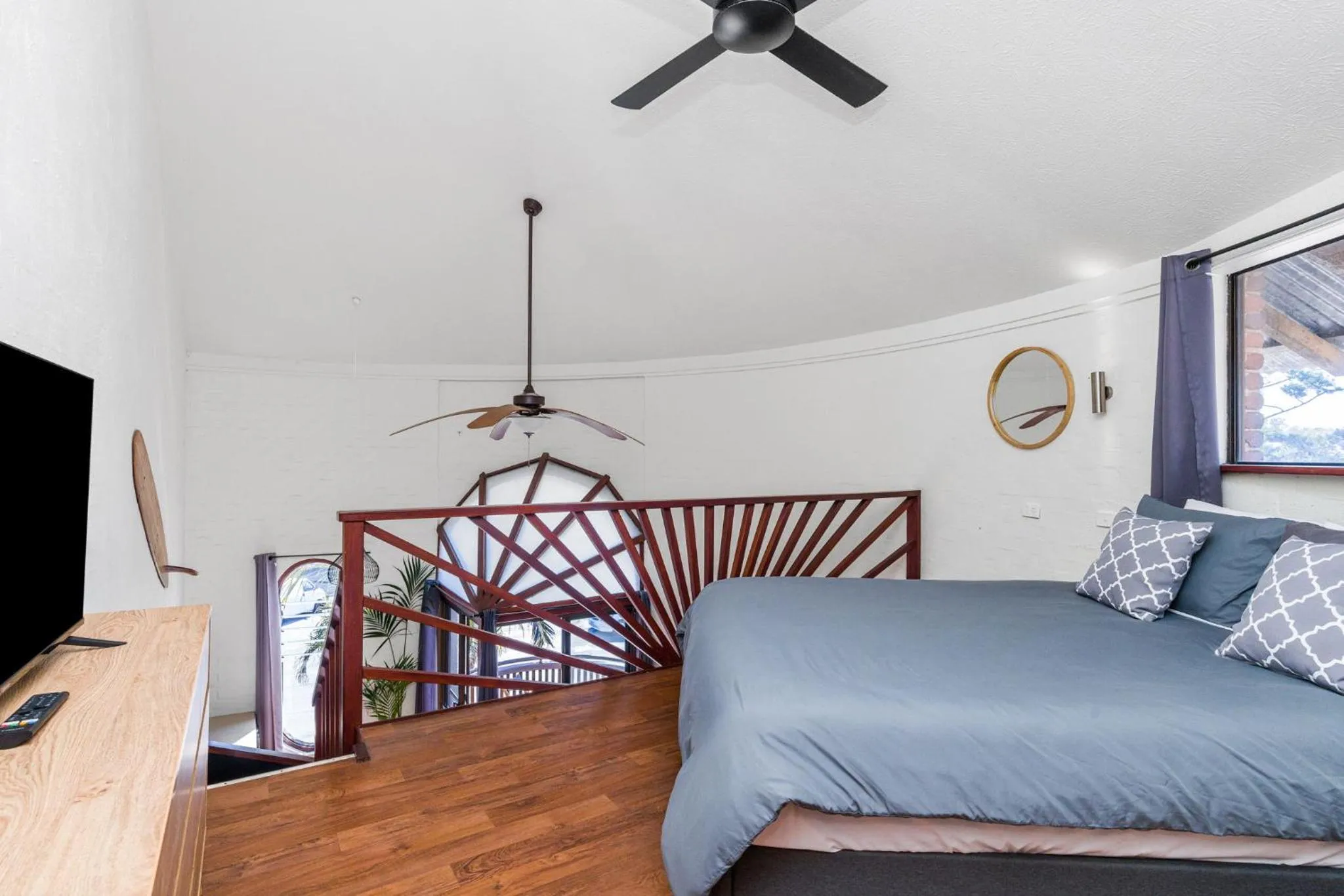 Bedroom, Bed in Aquarius Backpackers Resort