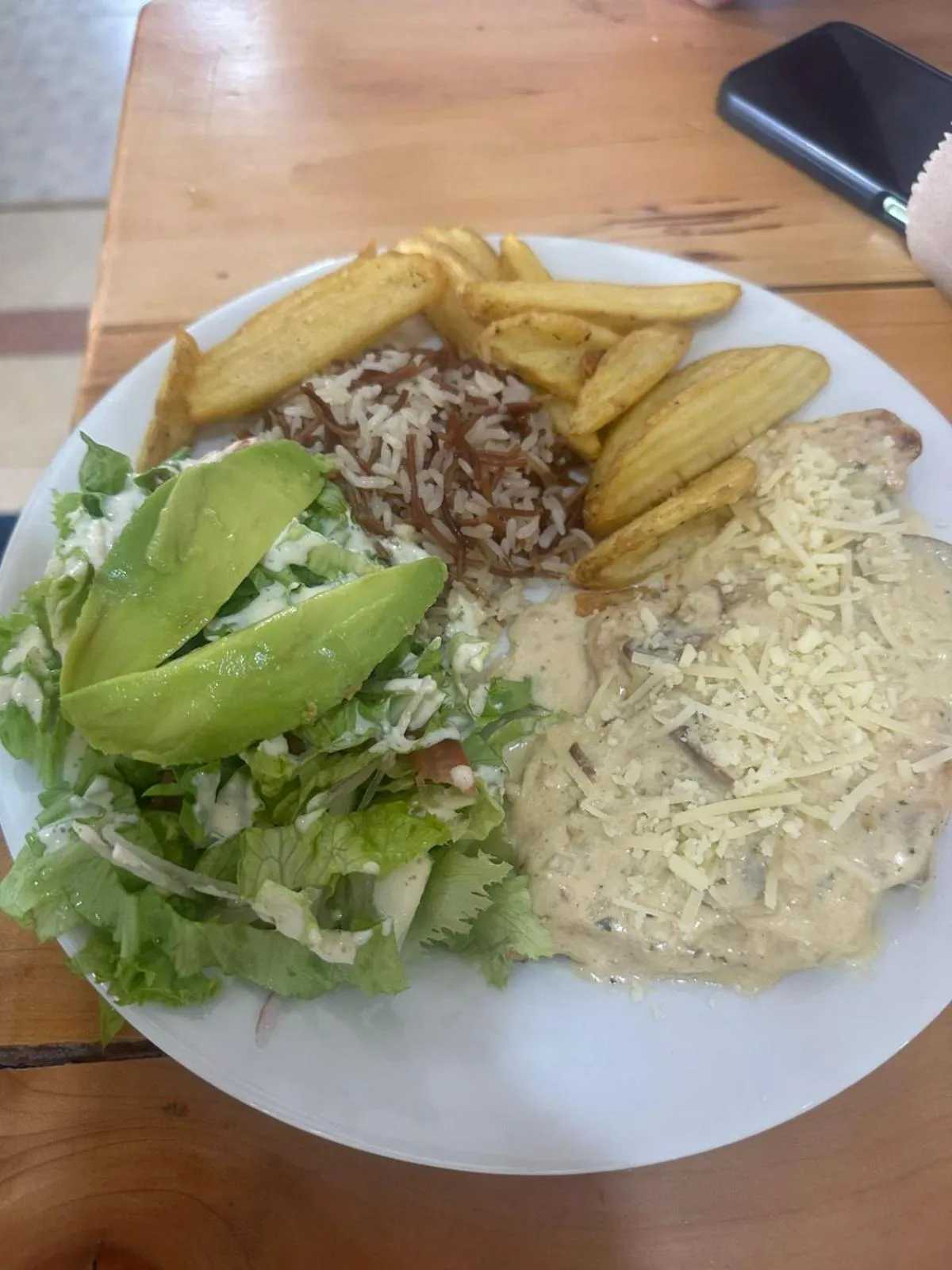 Restaurant/places to eat in Hotel Estadio Real