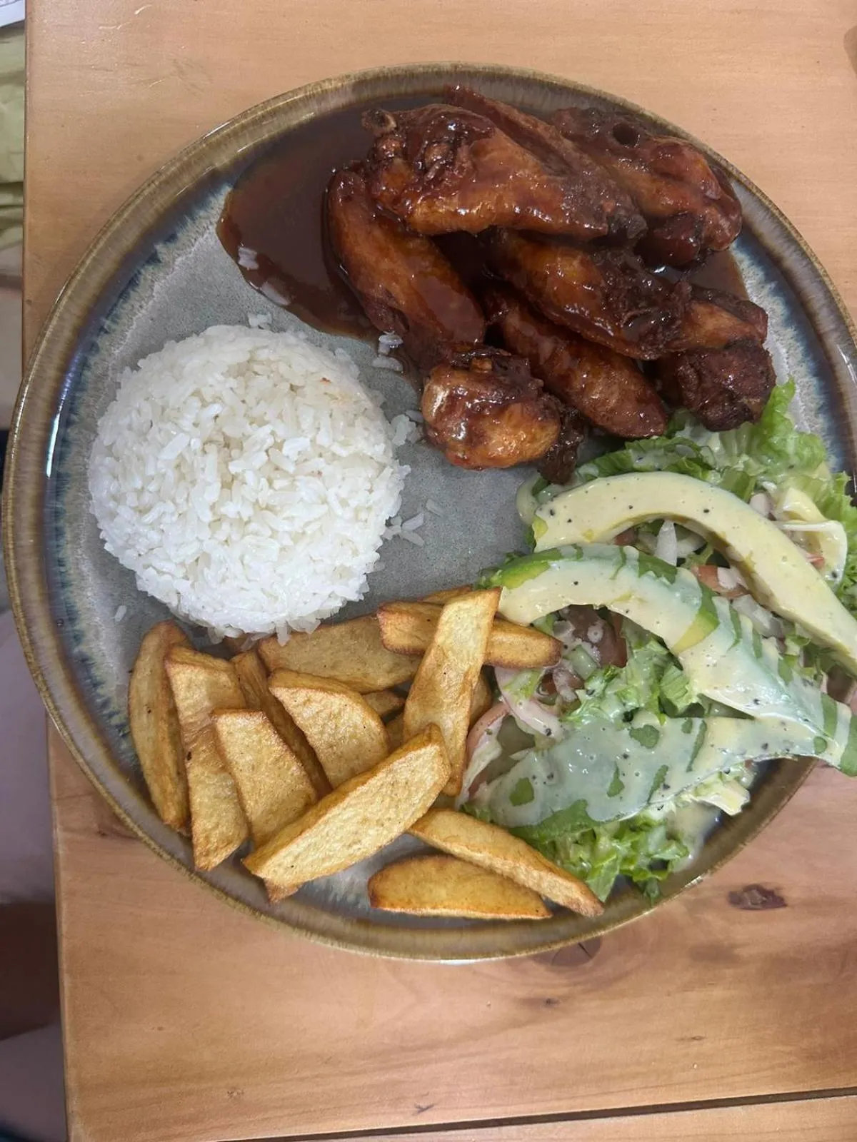 Restaurant/places to eat in Hotel Estadio Real