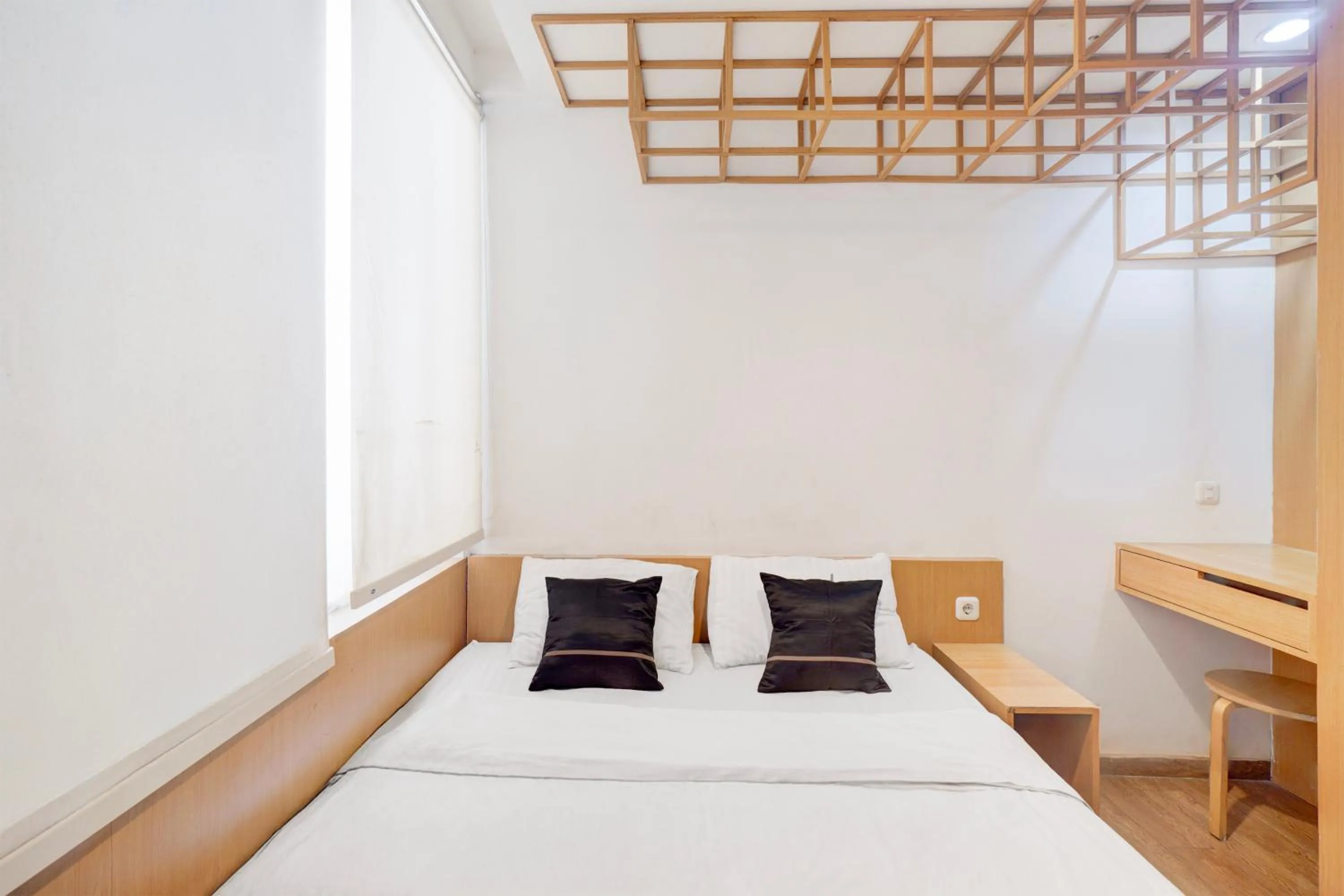 Photo of the whole room, Bed in Hotel O Pondok Indah Near Gandaria City Formerly Odori Residence