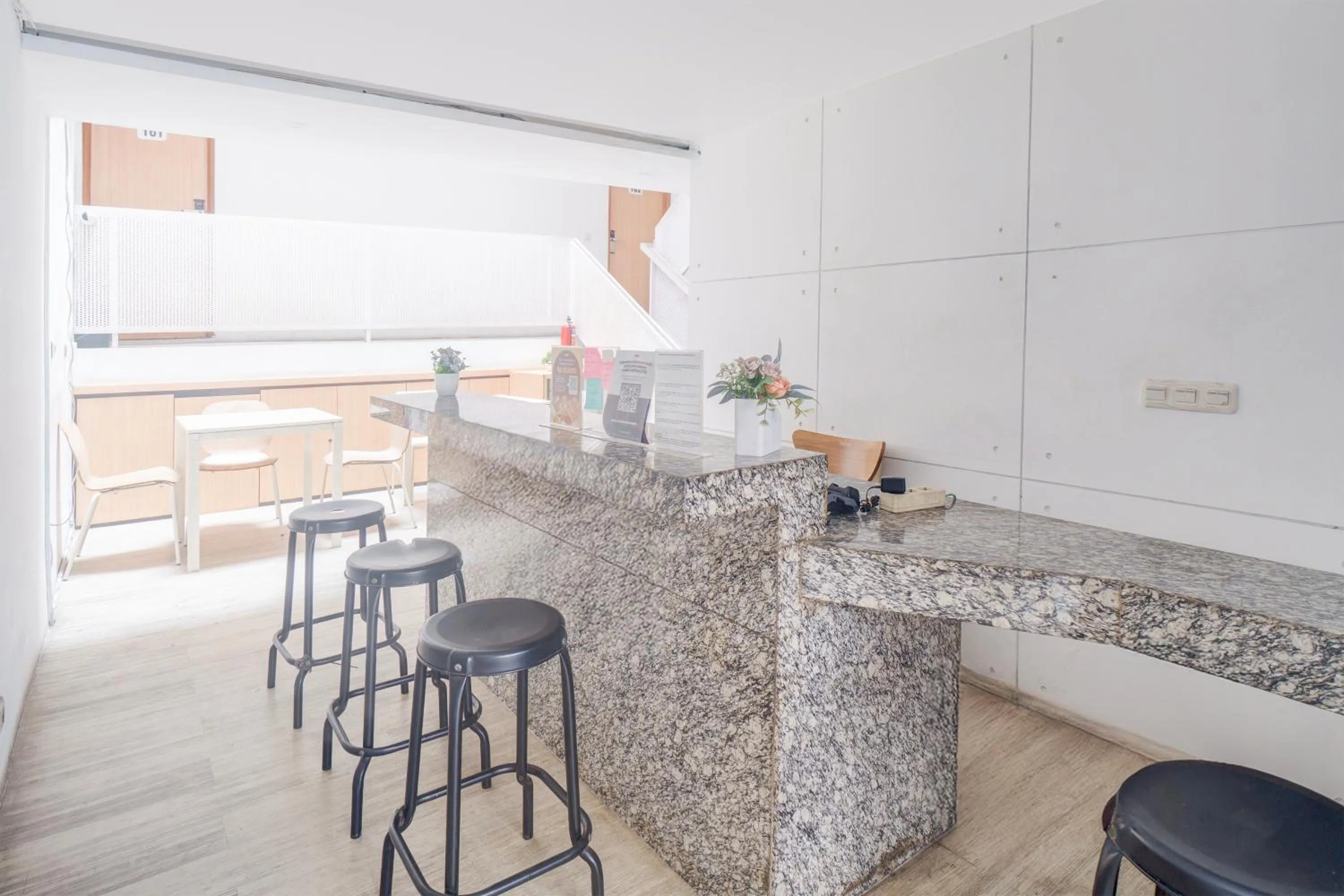 Lobby or reception in Hotel O Pondok Indah Near Gandaria City Formerly Odori Residence