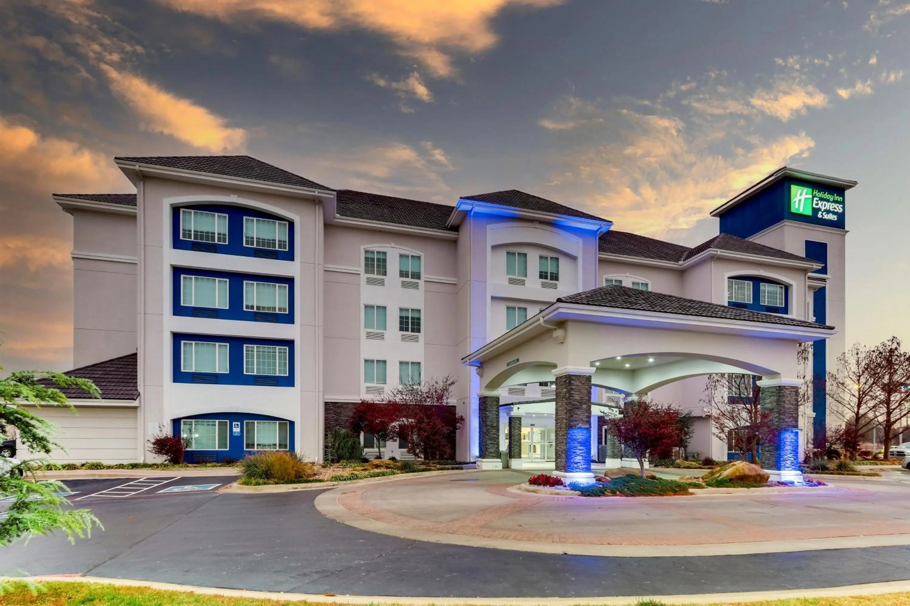 Property building in Holiday Inn Express & Suites - Ardmore by IHG