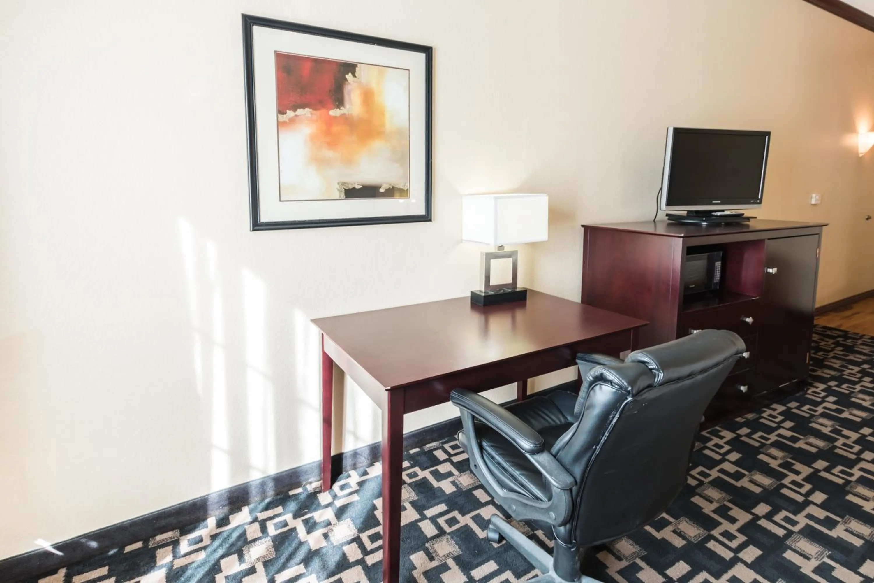 Living room in Motel 6-Joshua, TX