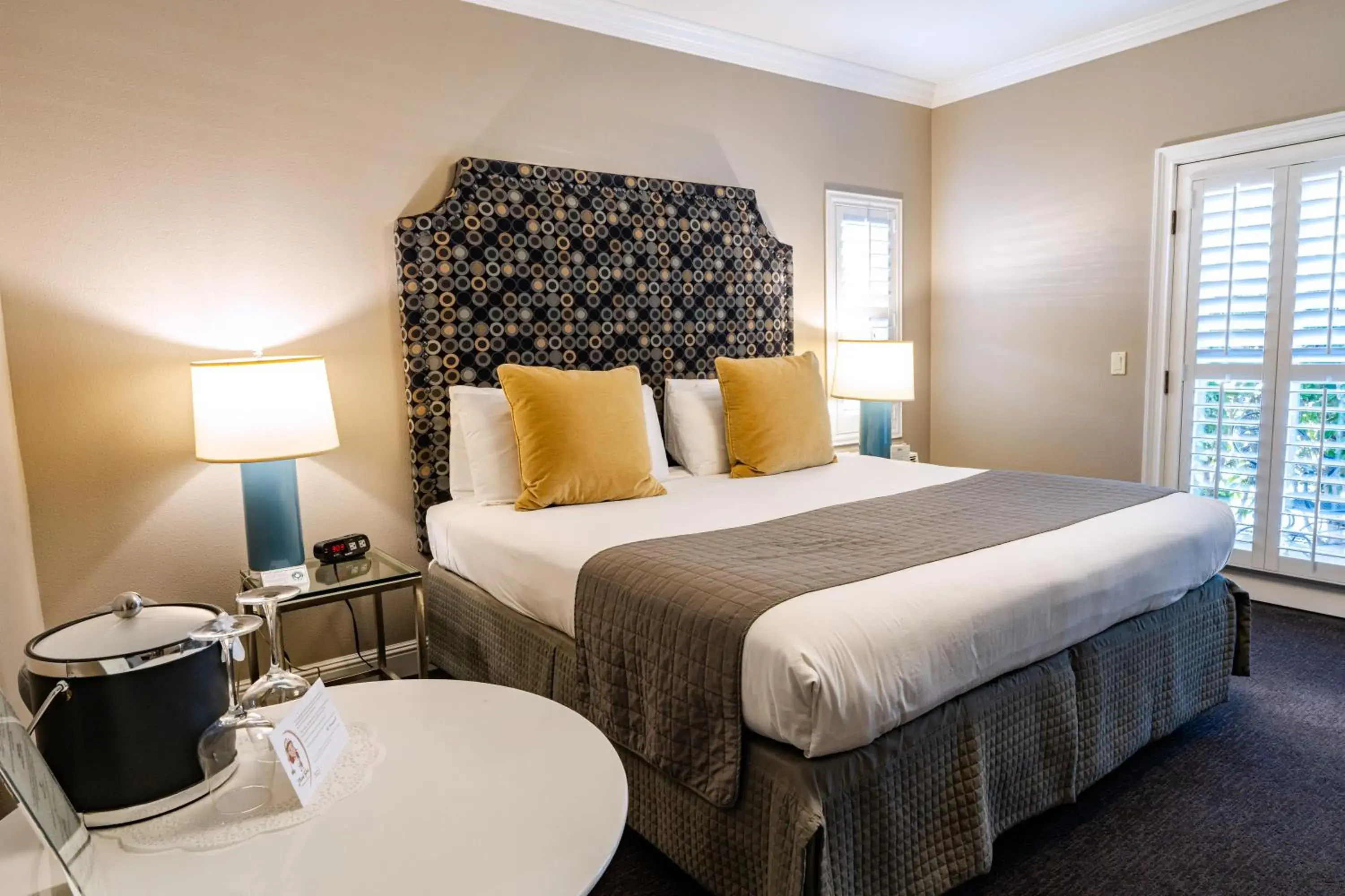 King Room - Disability Access in Bel Abri Napa Valley Inn King Room - Disability Access in Bel Abri Napa Valley Inn