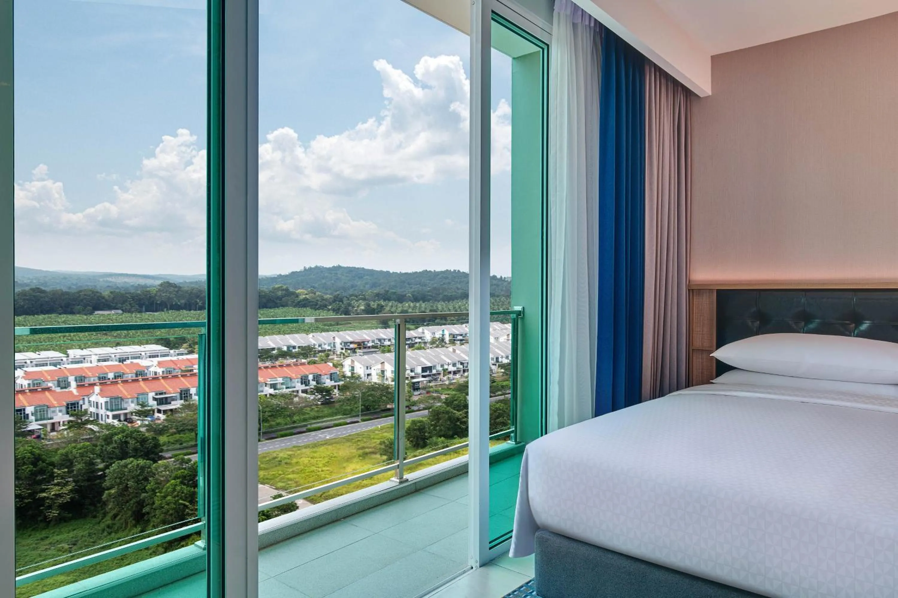 Balcony/Terrace, Bed in Four Points by Sheraton Desaru