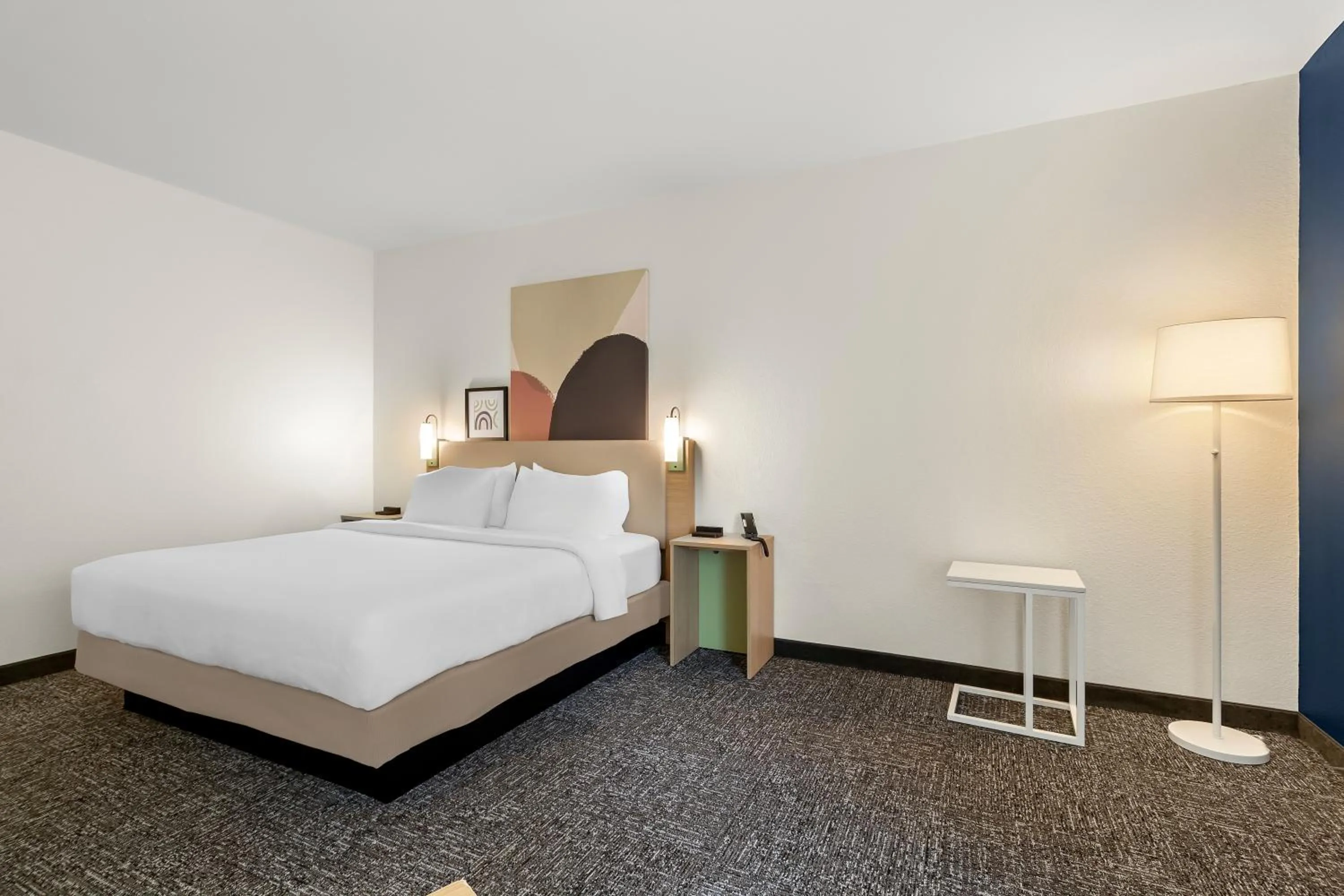 Bed in Spark By Hilton Missouri City