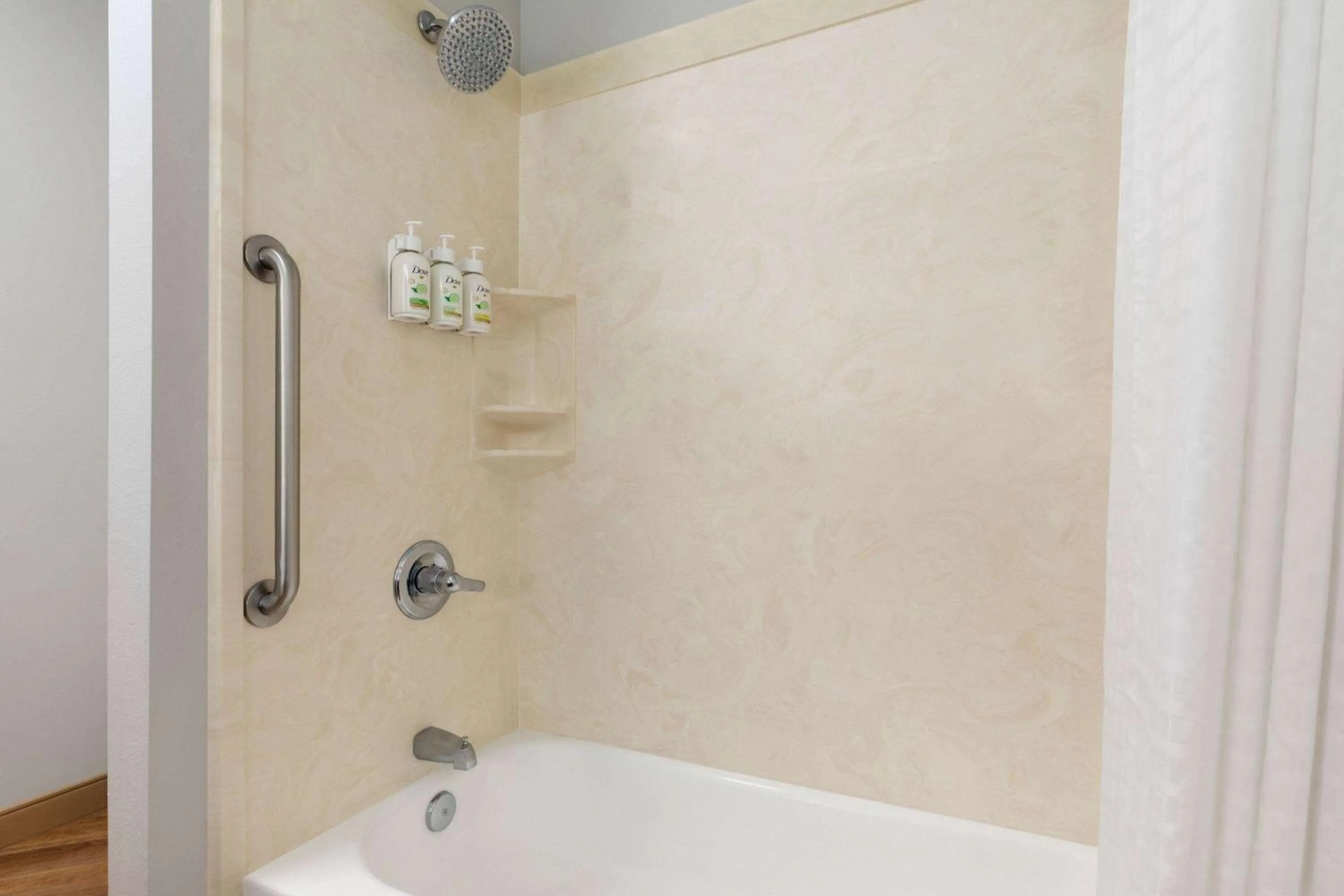 Bathroom in La Quinta by Wyndham Dumas