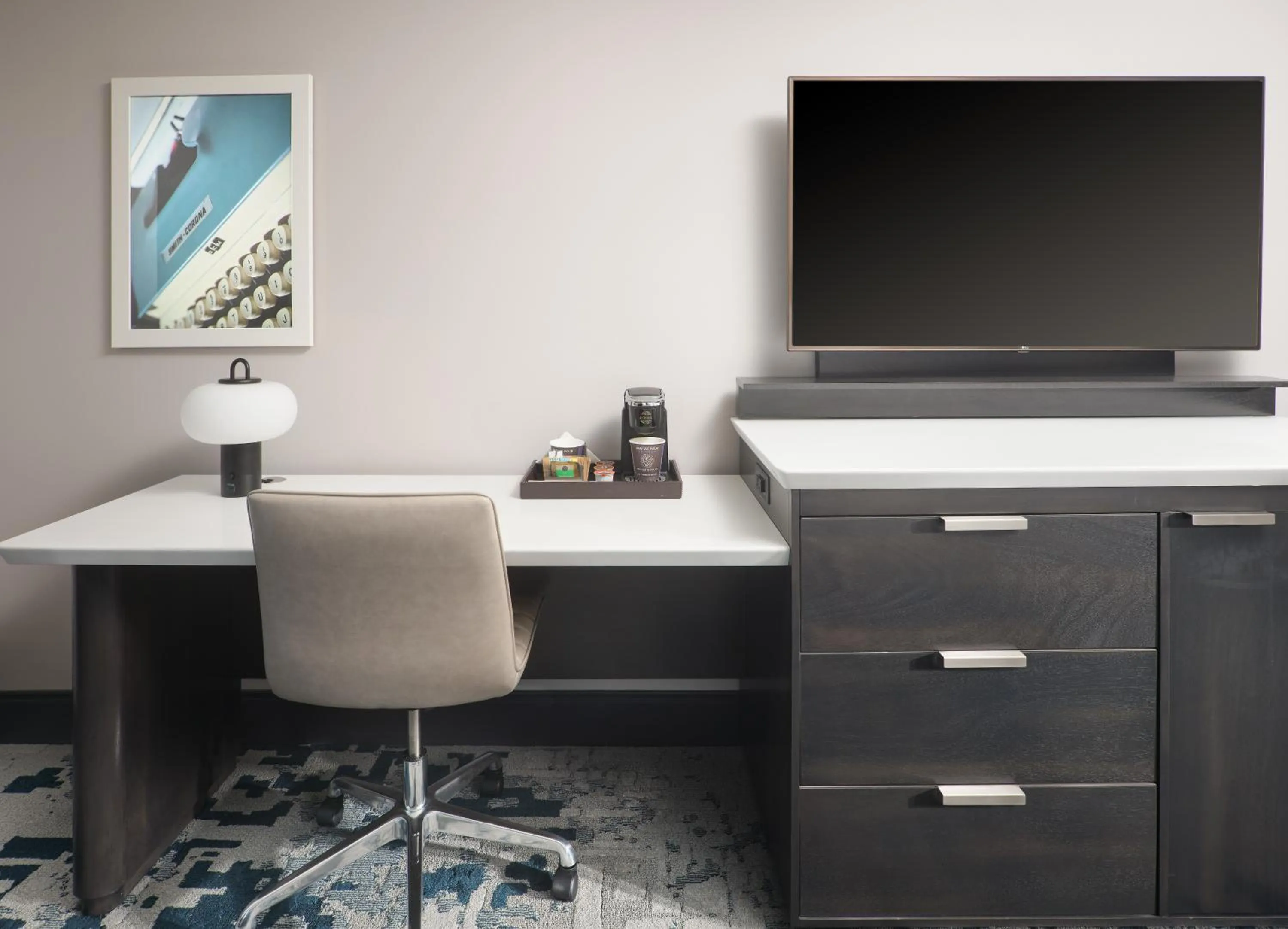 TV and multimedia in Hilton San Jose