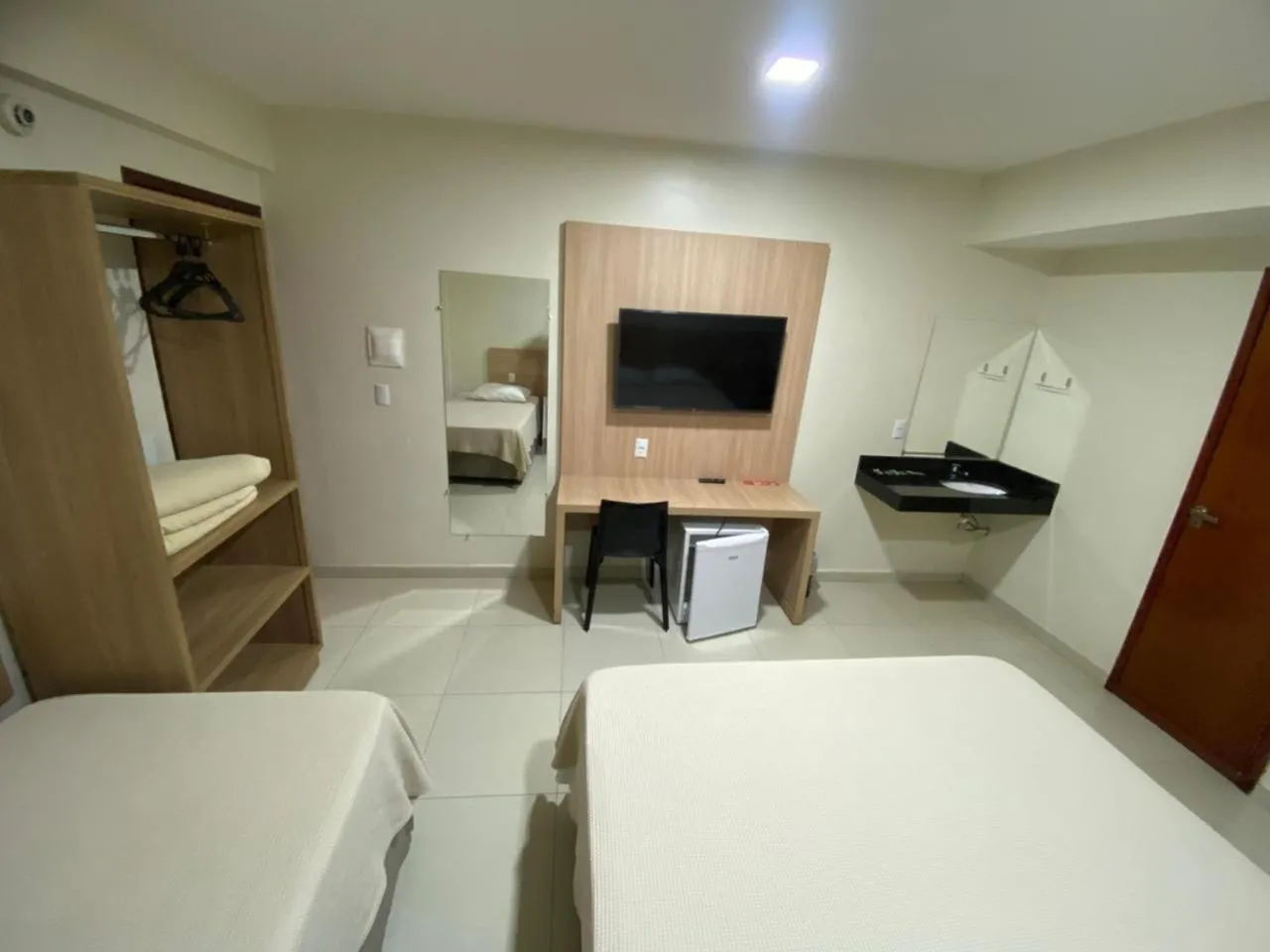 Bedroom, Bed in Tawfiqs Hotel